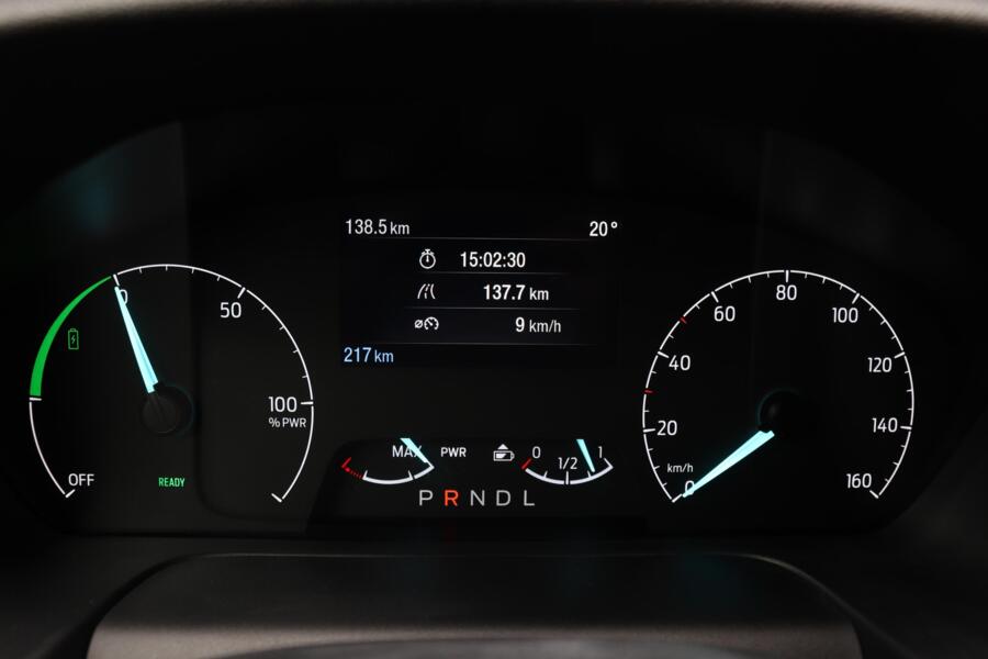 Ford E-Transit met kenteken V-73-RBV – dashboard