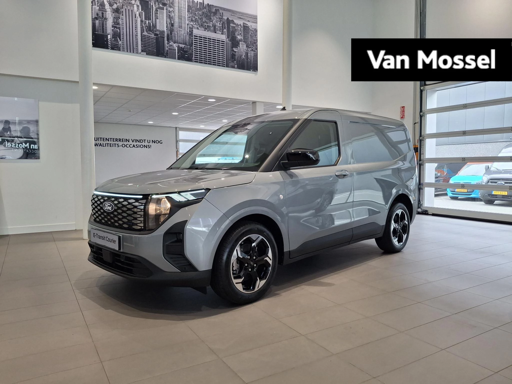 Ford E-TransitCourier – autofoto 2