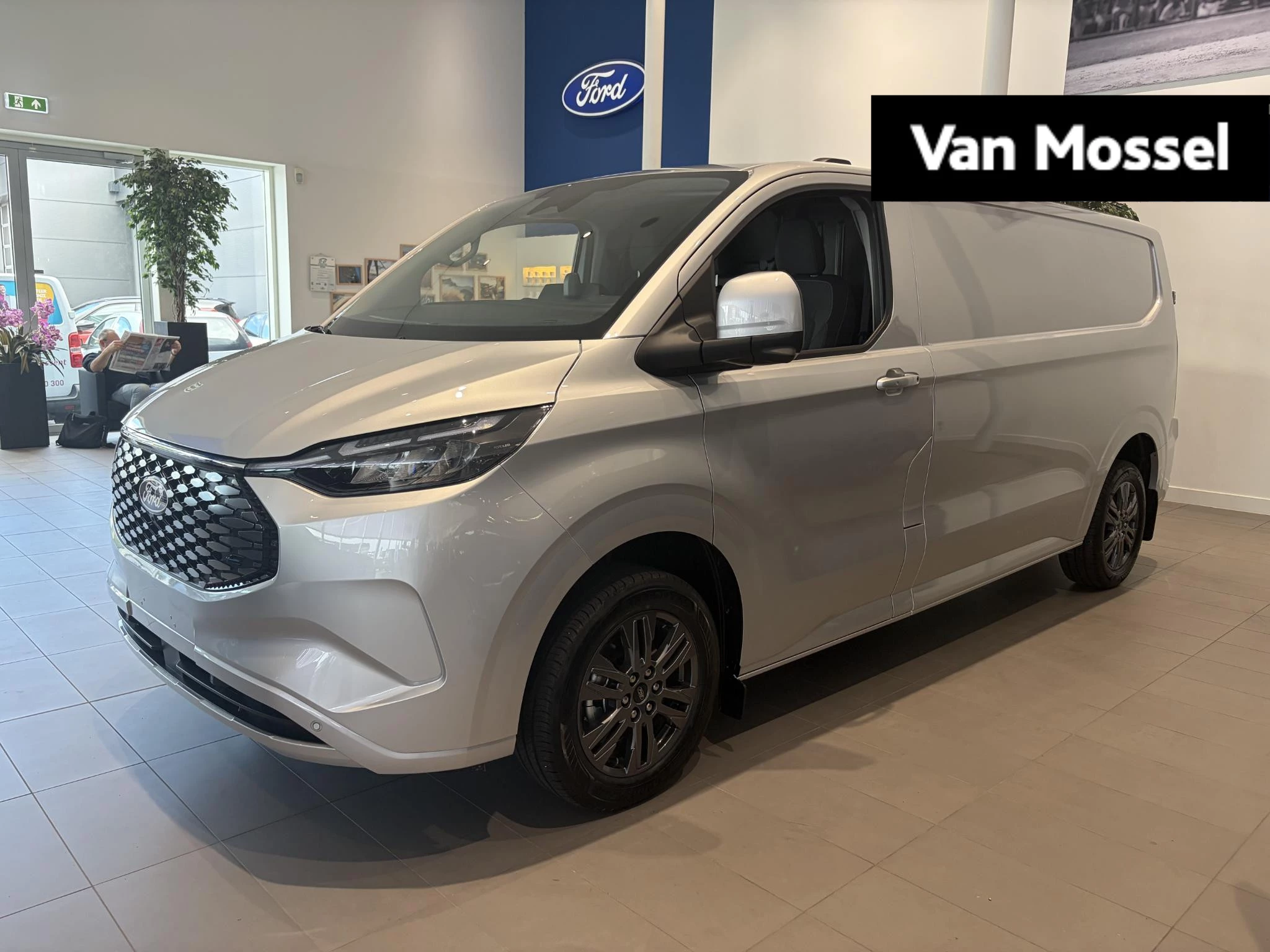 Ford E-TransitCustom – autofoto 2