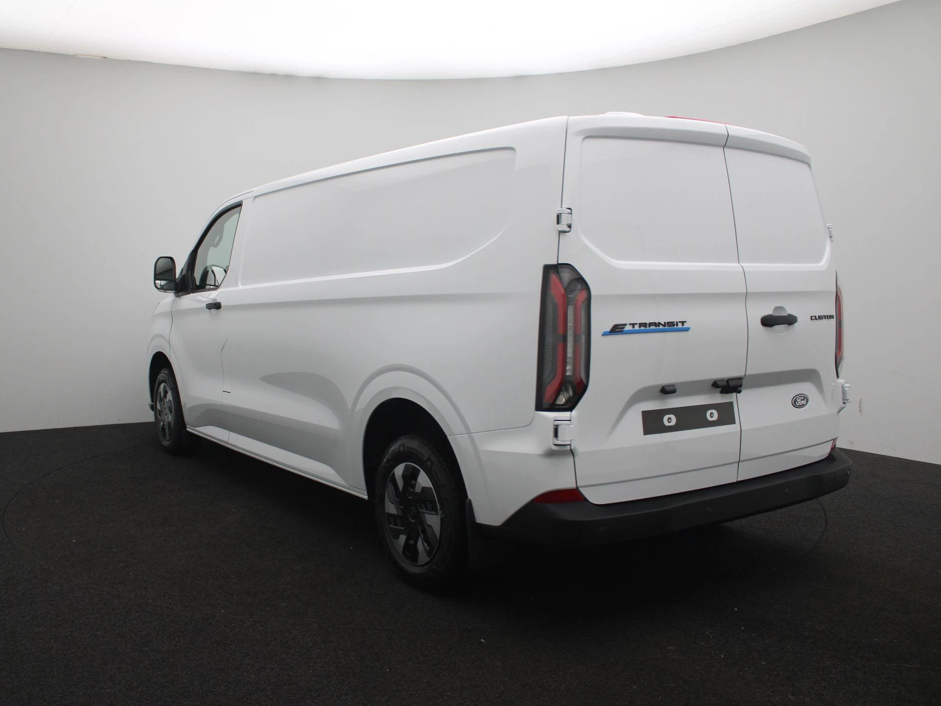 Ford E-TransitCustom – autofoto 3