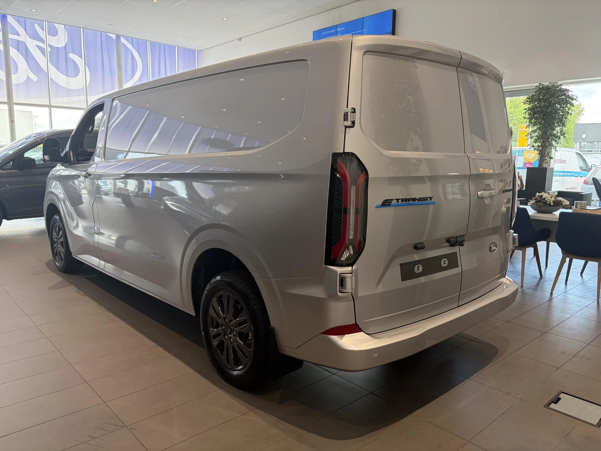 Ford E-TransitCustom – autofoto 4