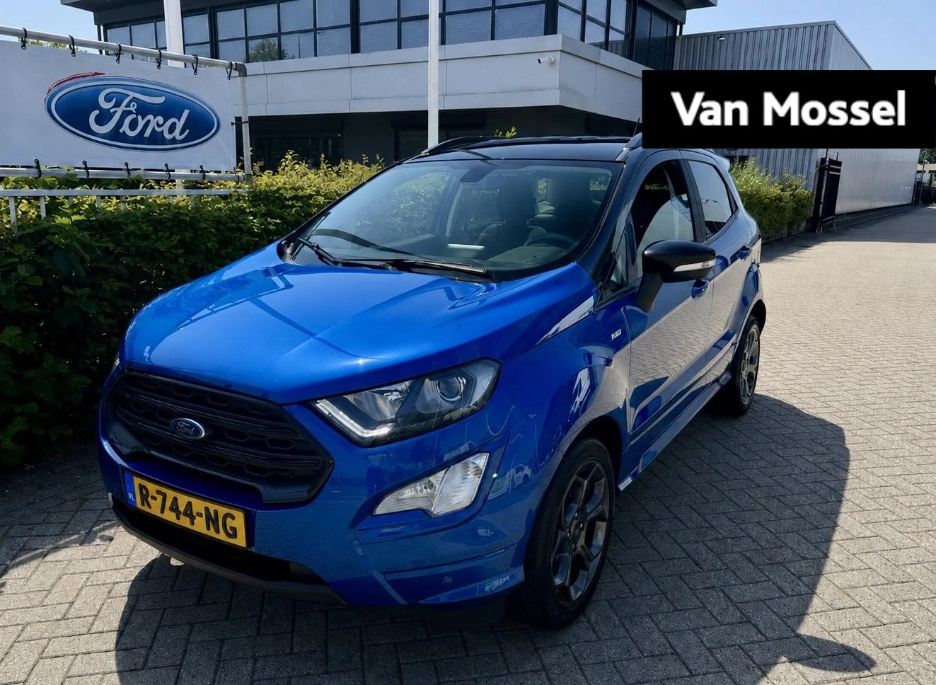Ford EcoSport met kenteken 76100 – autofoto 2