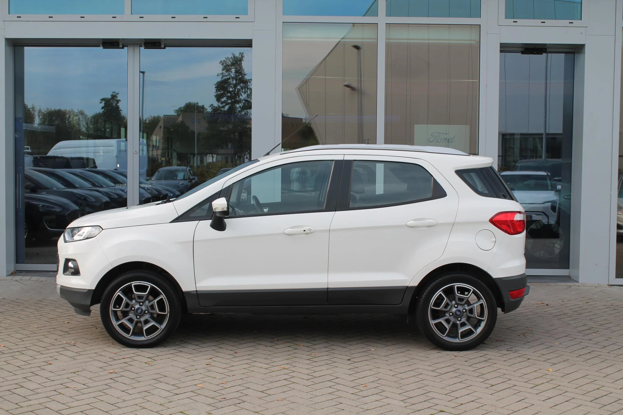 Ford EcoSport met kenteken 54100 – autofoto 4
