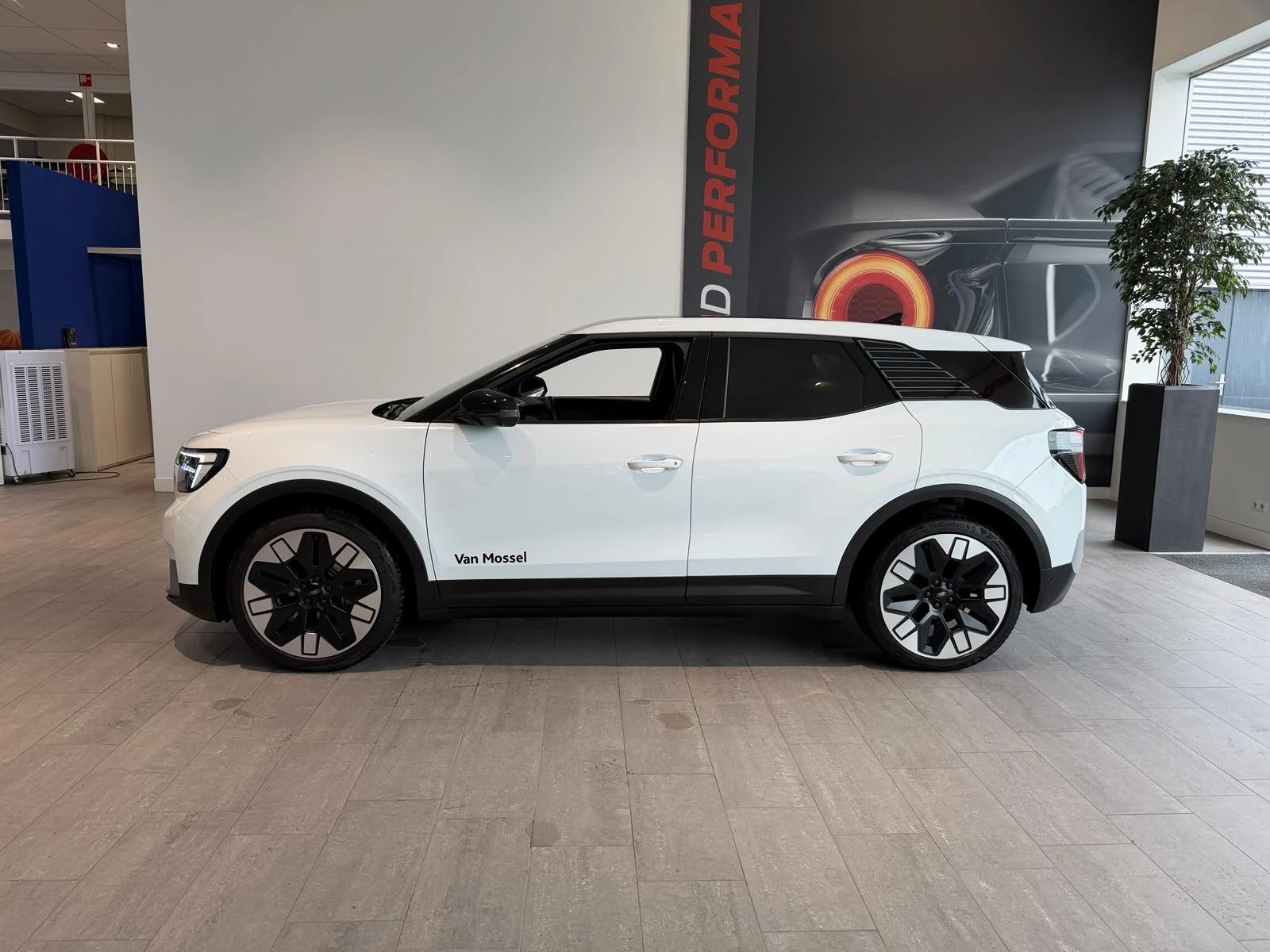 Ford Explorer – autofoto 5