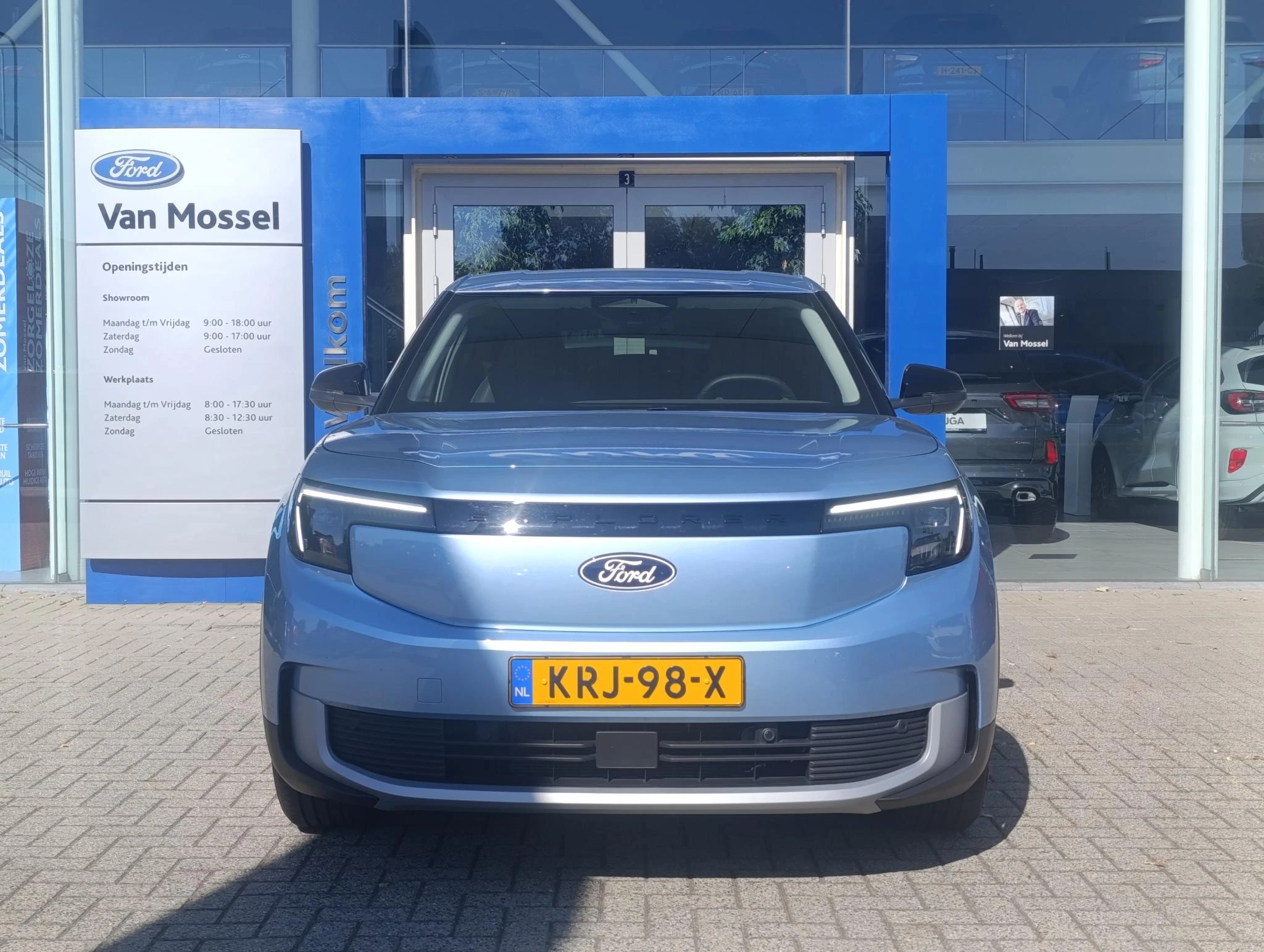 Ford Explorer – autofoto 5