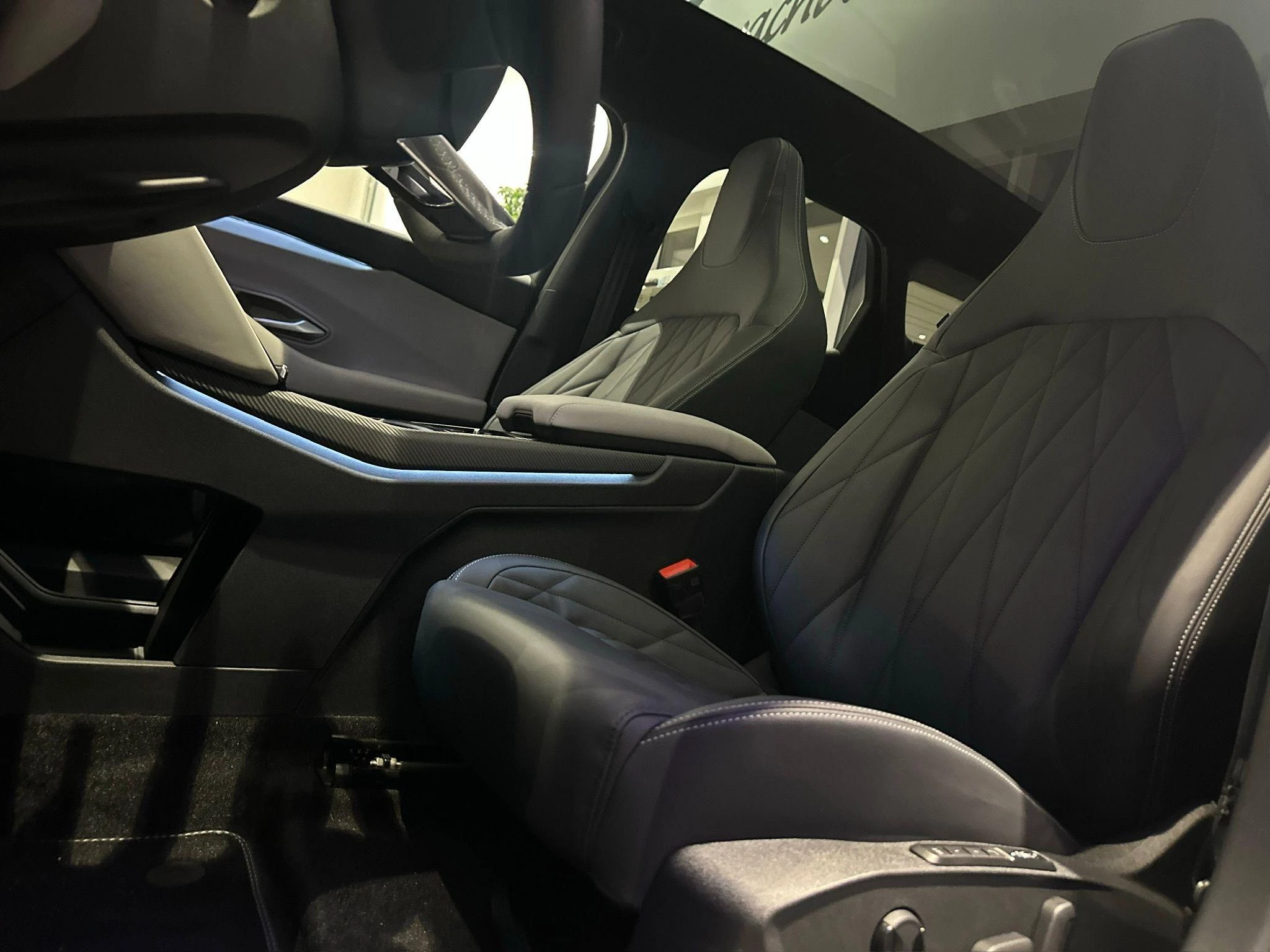 Ford Explorer – autofoto 5