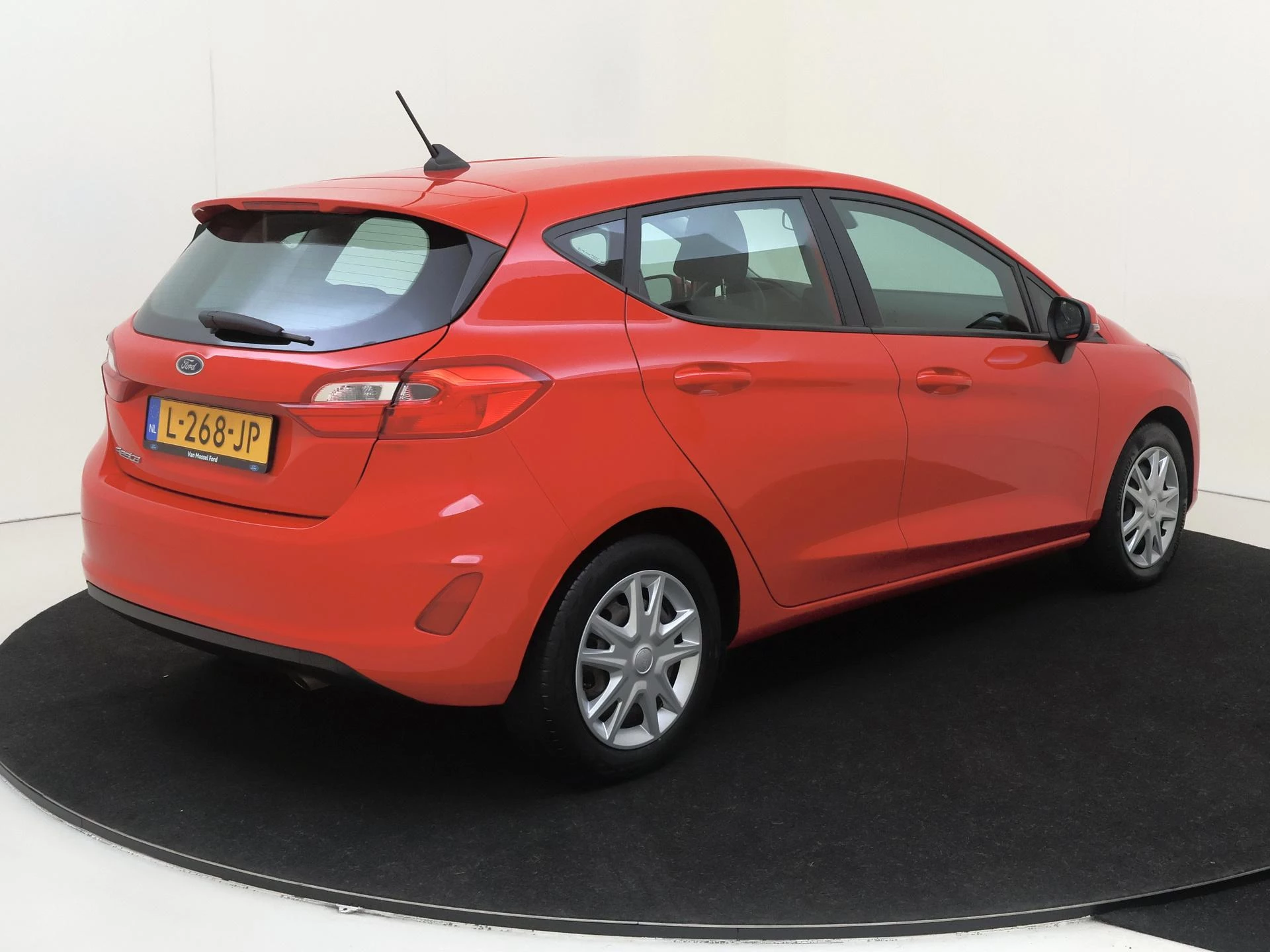 Ford Fiesta met kenteken 50100 – autofoto 5