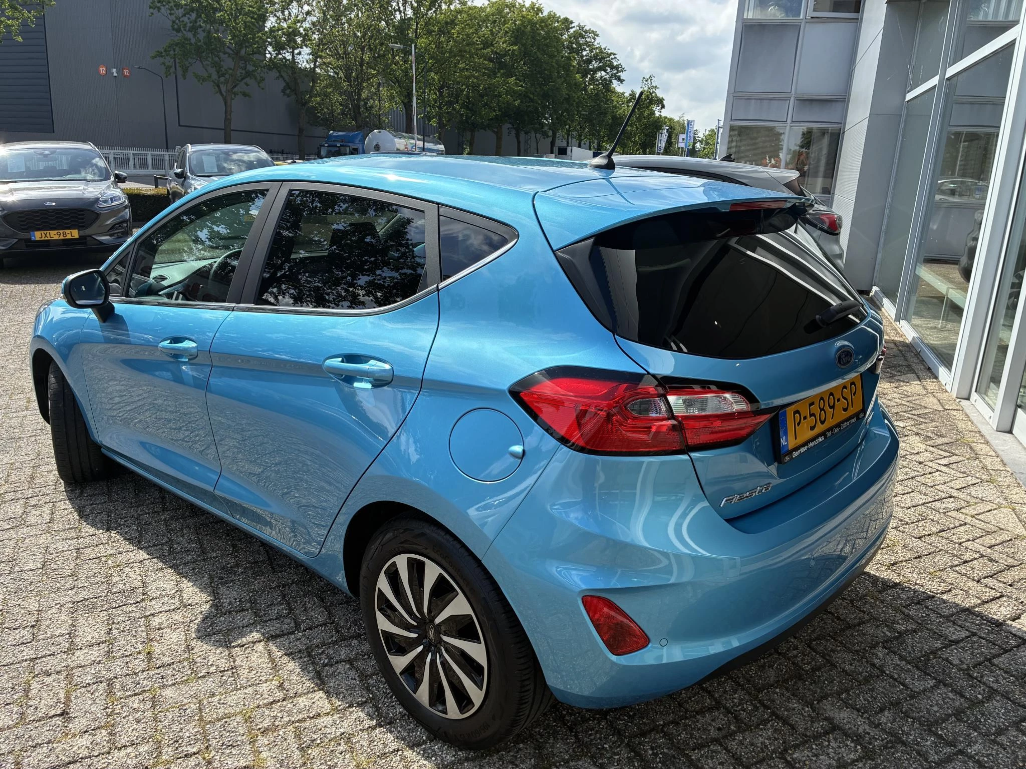 Ford Fiesta met kenteken P-589-SP – autofoto 5