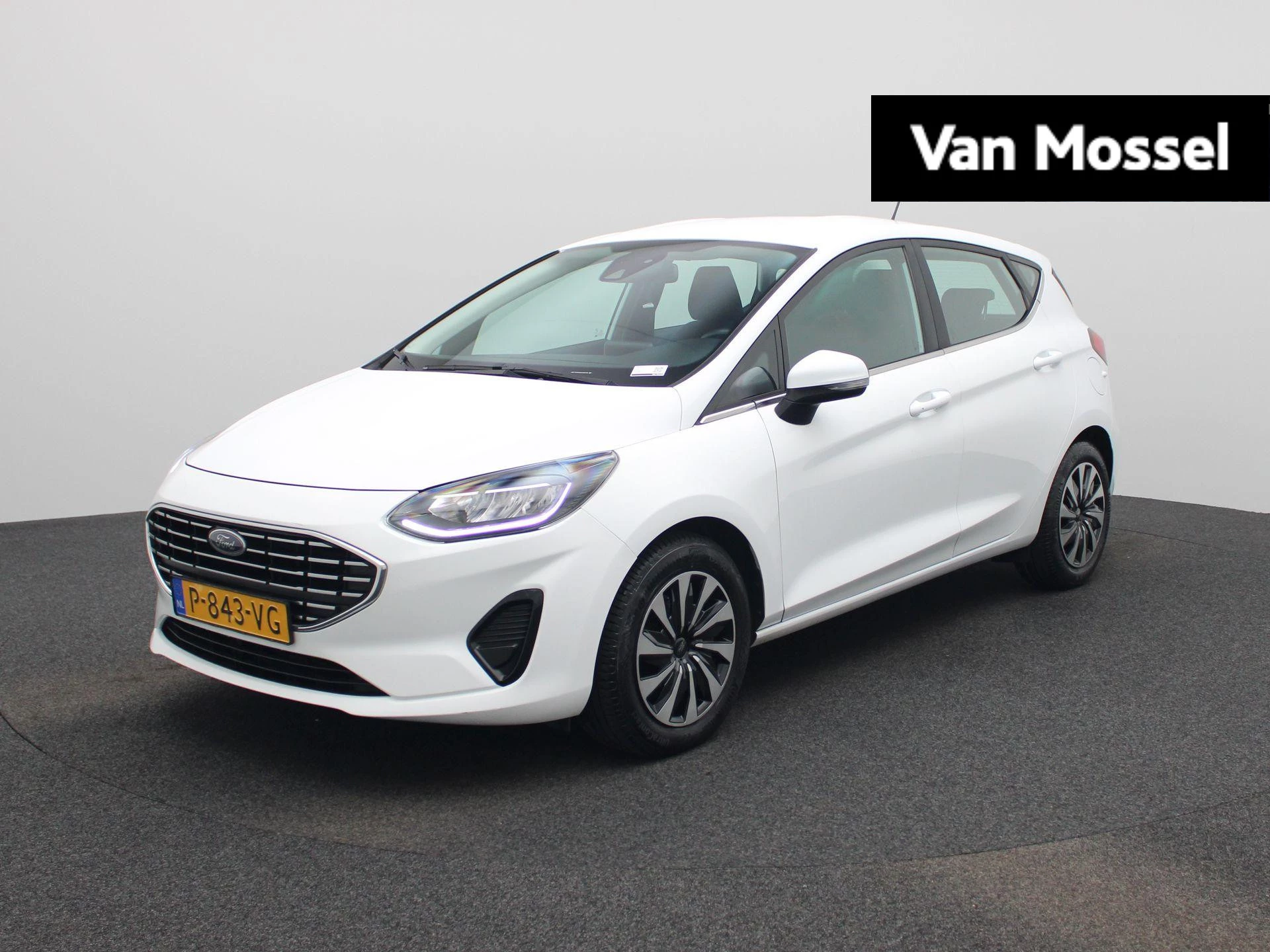 Ford Fiesta met kenteken P-843-VG – autofoto 2