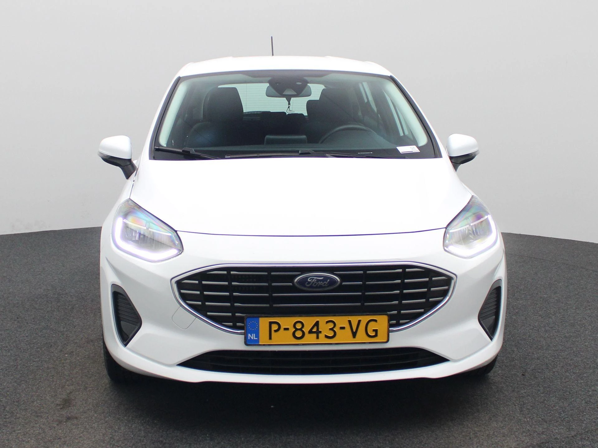 Ford Fiesta met kenteken P-843-VG – autofoto 5
