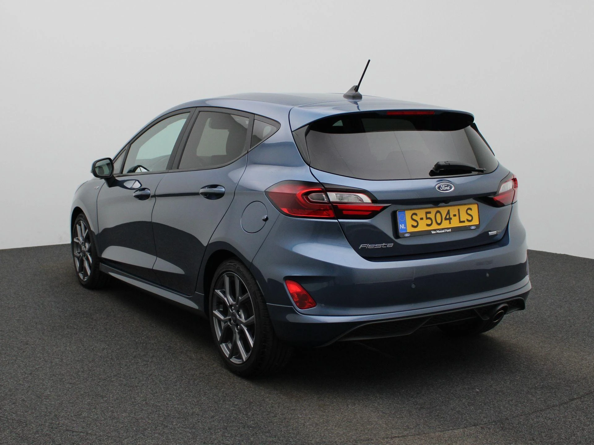 Ford Fiesta met kenteken S-504-LS – autofoto 3