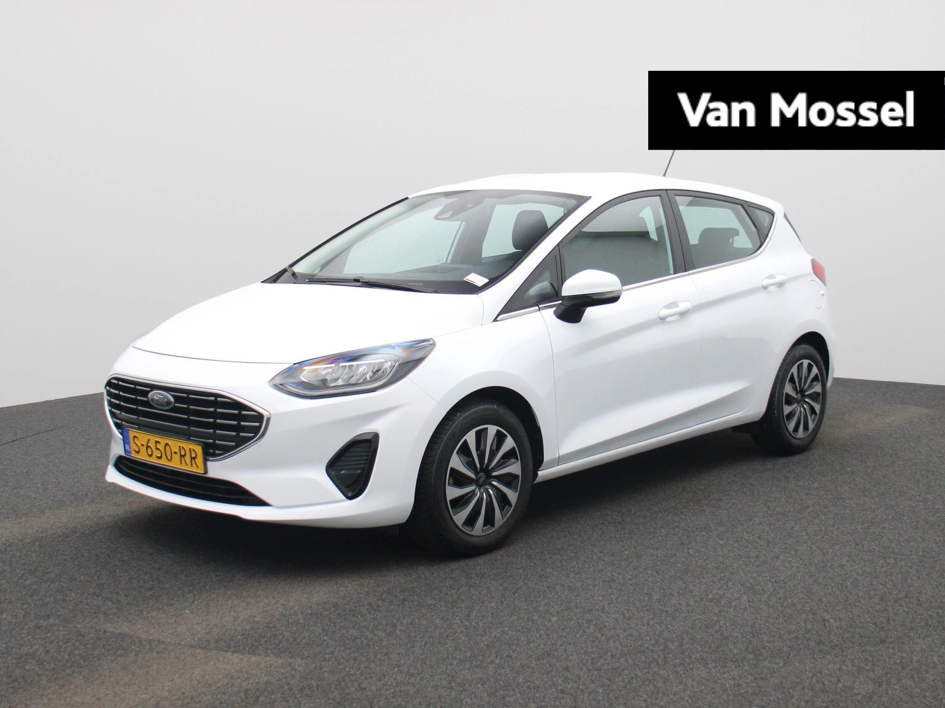 Ford Fiesta met kenteken S-650-RR – autofoto 2