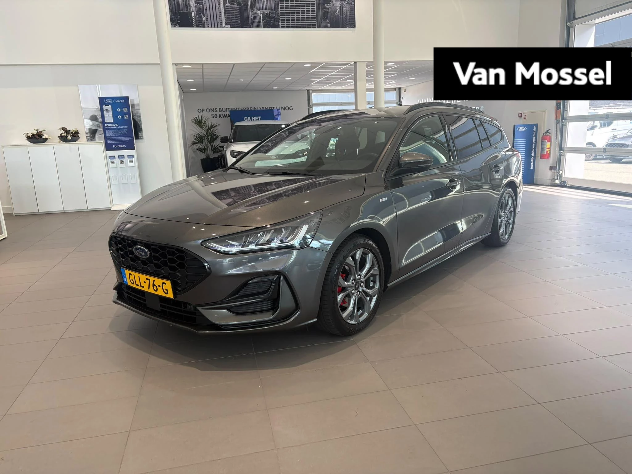 Ford Focus met kenteken GLL-76-G – autofoto 2