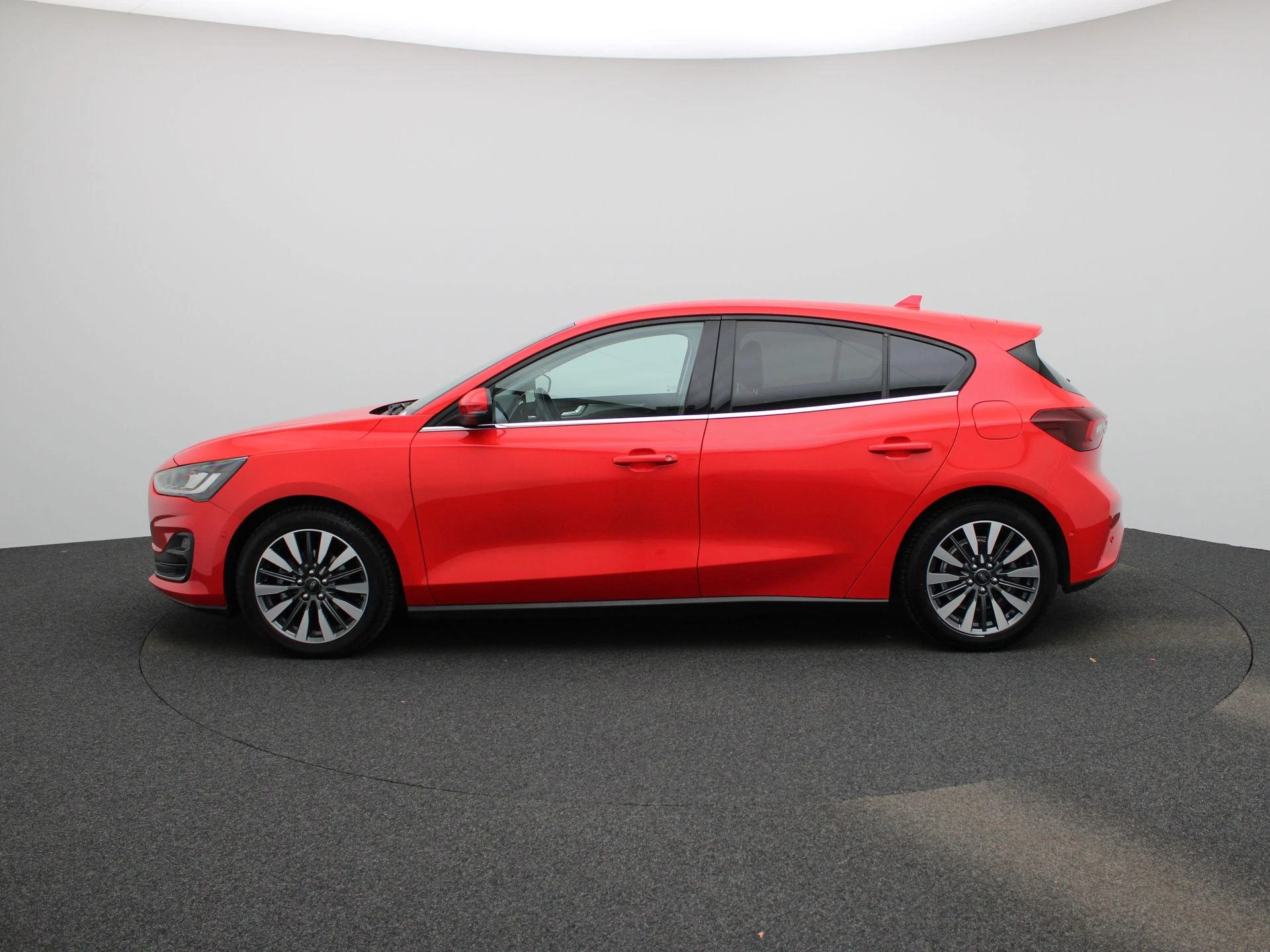 Ford Focus met kenteken R-101-FL – autofoto 5