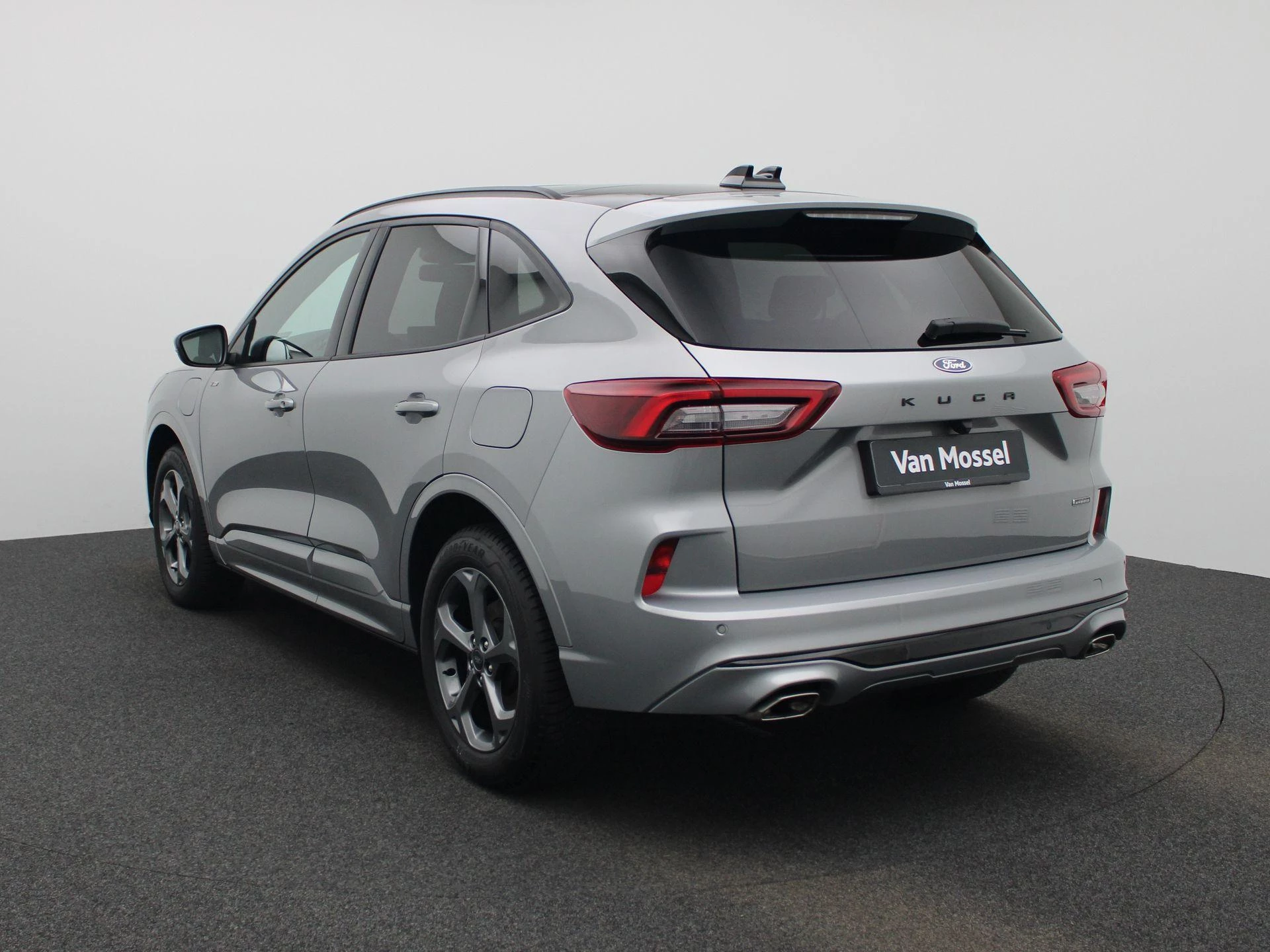 Ford Kuga met kenteken 14100 – autofoto 3