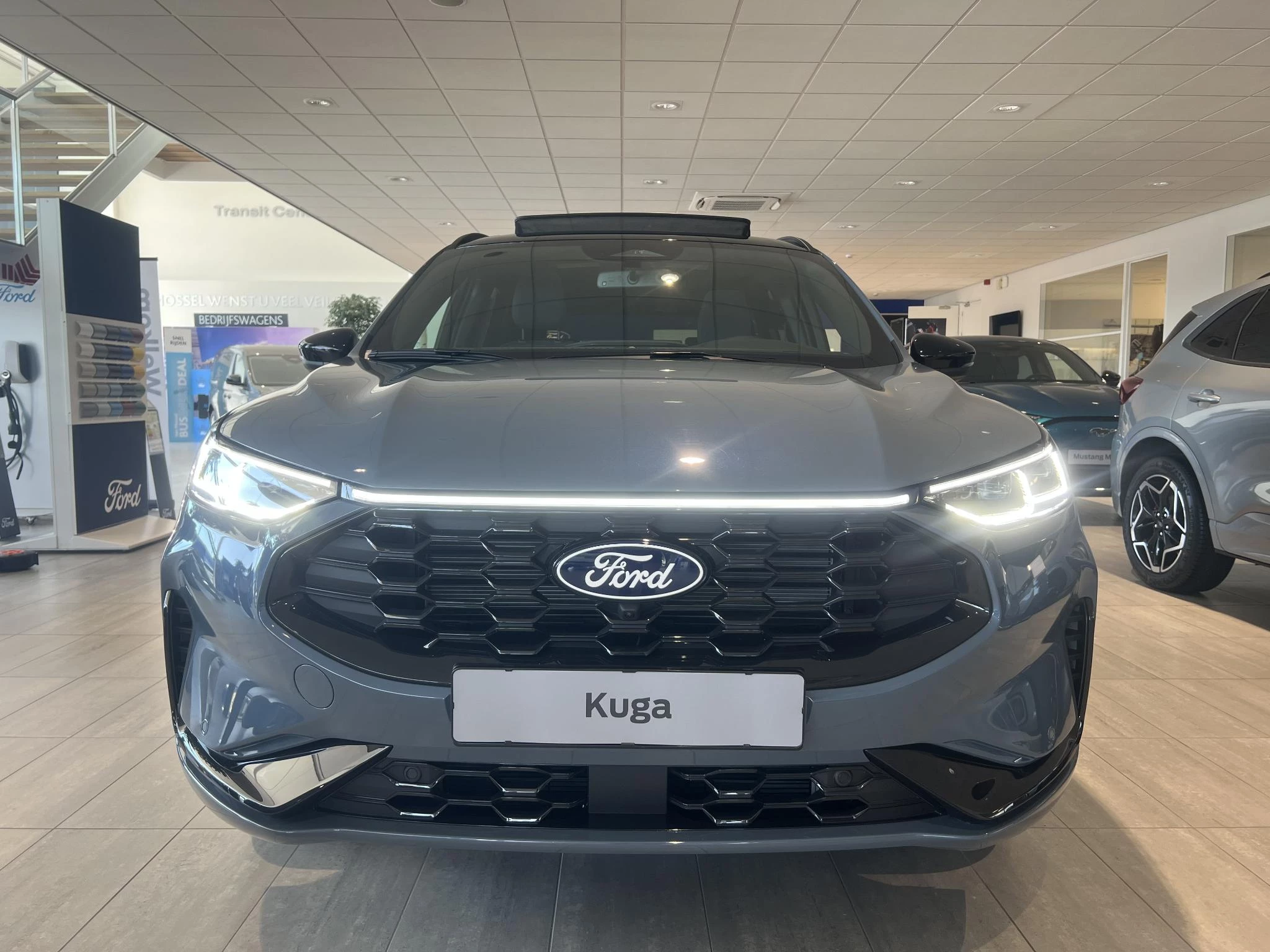 Ford Kuga – autofoto 4