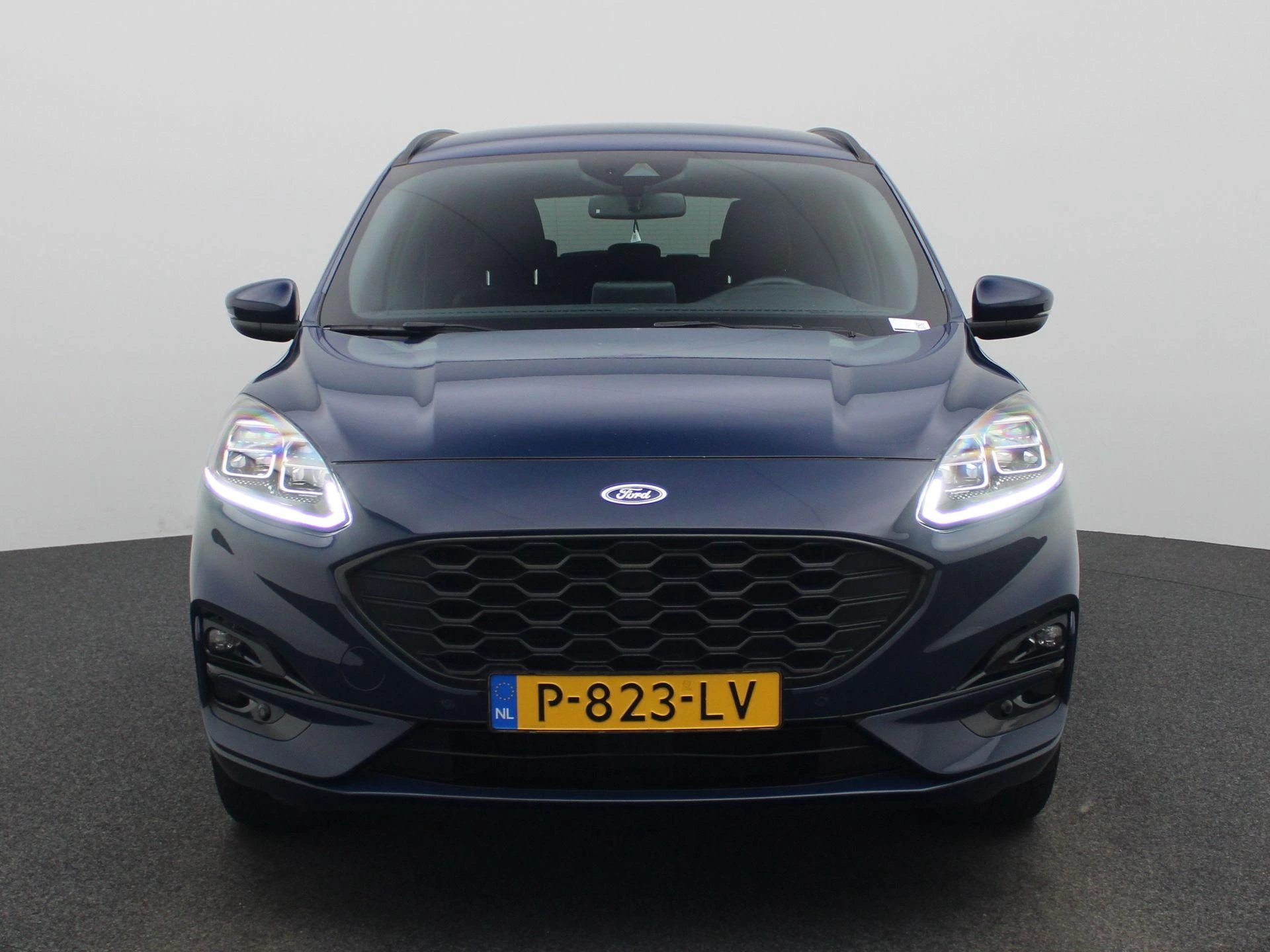 Ford Kuga met kenteken 56 – autofoto 4