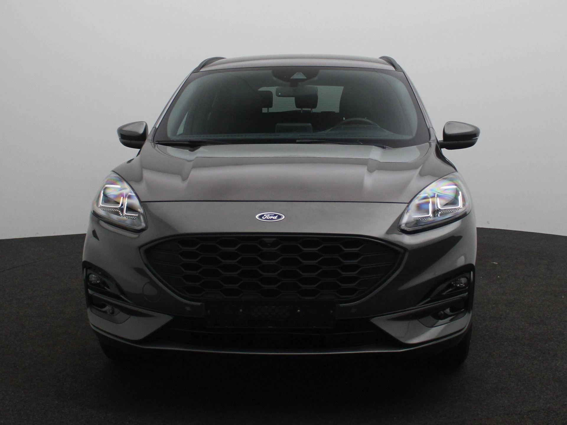 Ford Kuga met kenteken 14100 – autofoto 4
