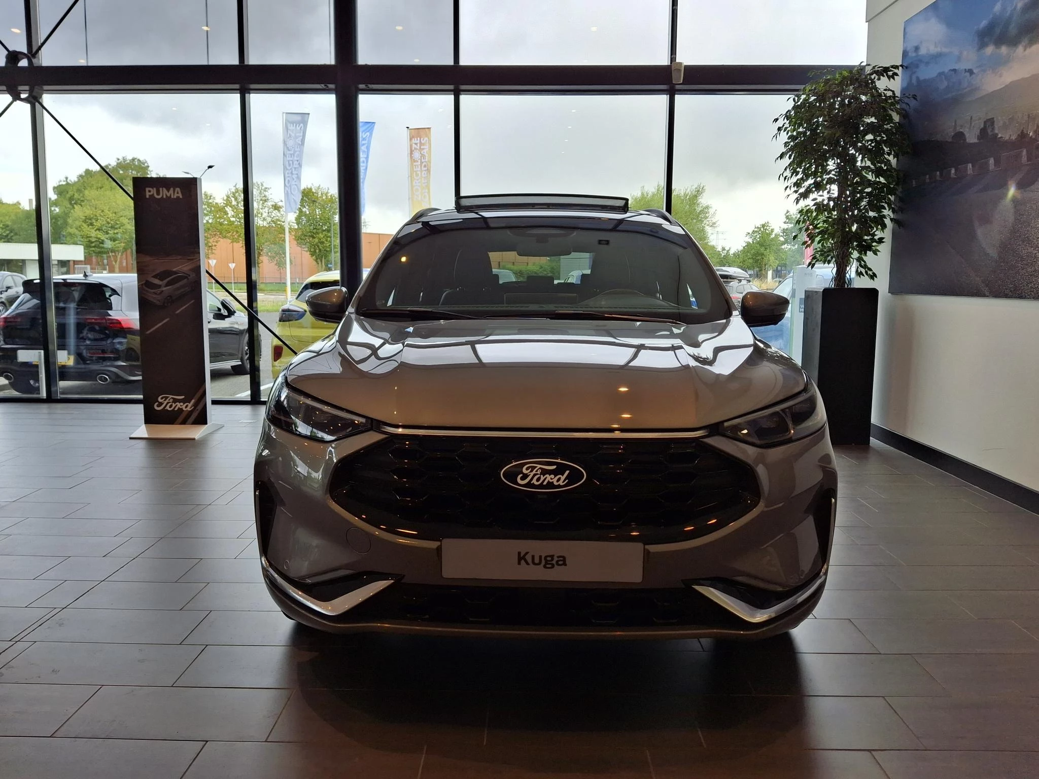 Ford Kuga met kenteken 68 – autofoto 4