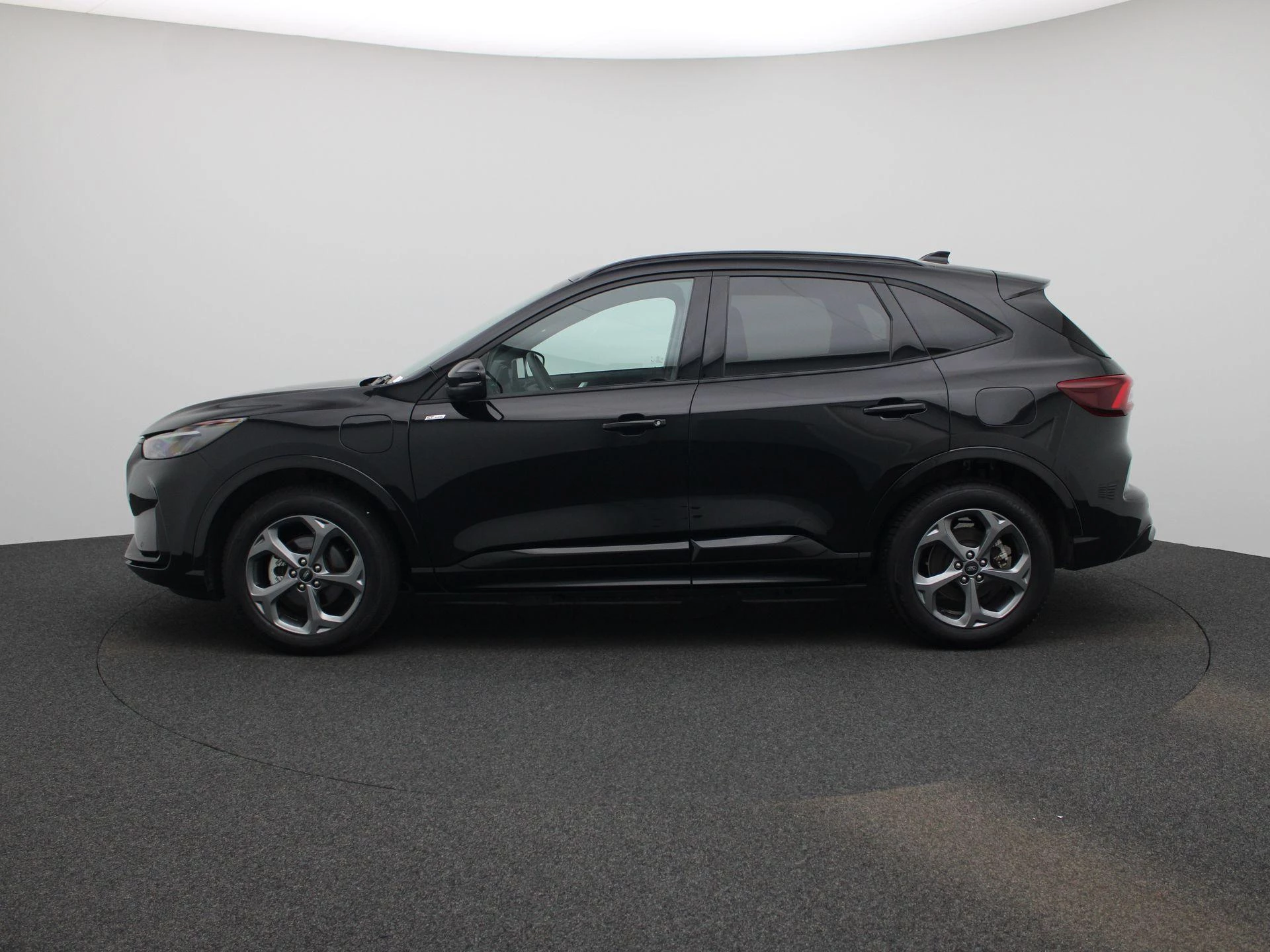 Ford Kuga met kenteken 09100 – autofoto 5