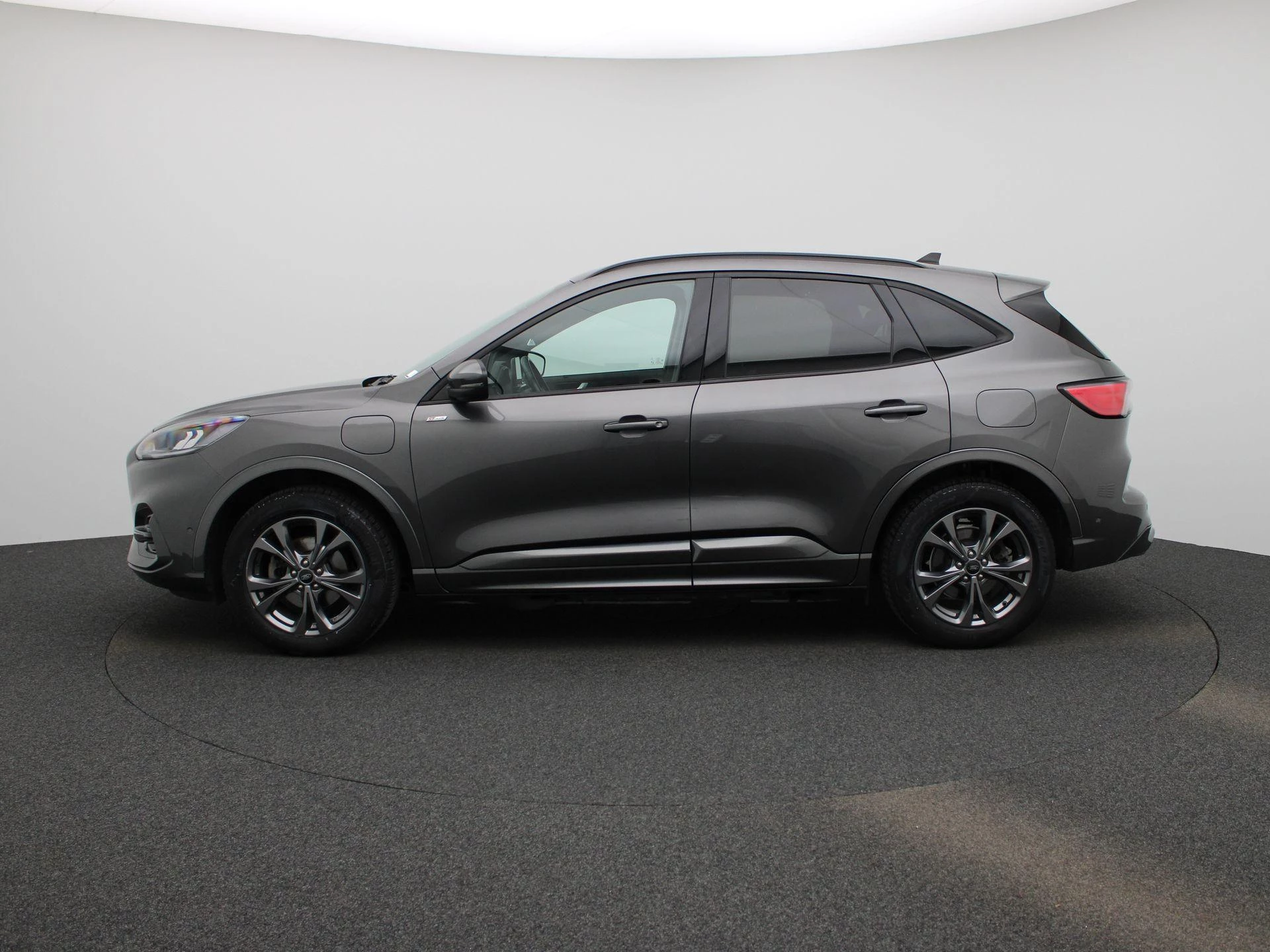 Ford Kuga – autofoto 5