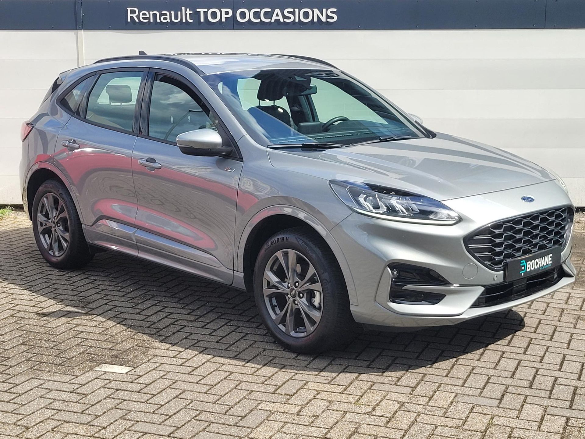 Ford Kuga met kenteken T-406-HH – detailfoto