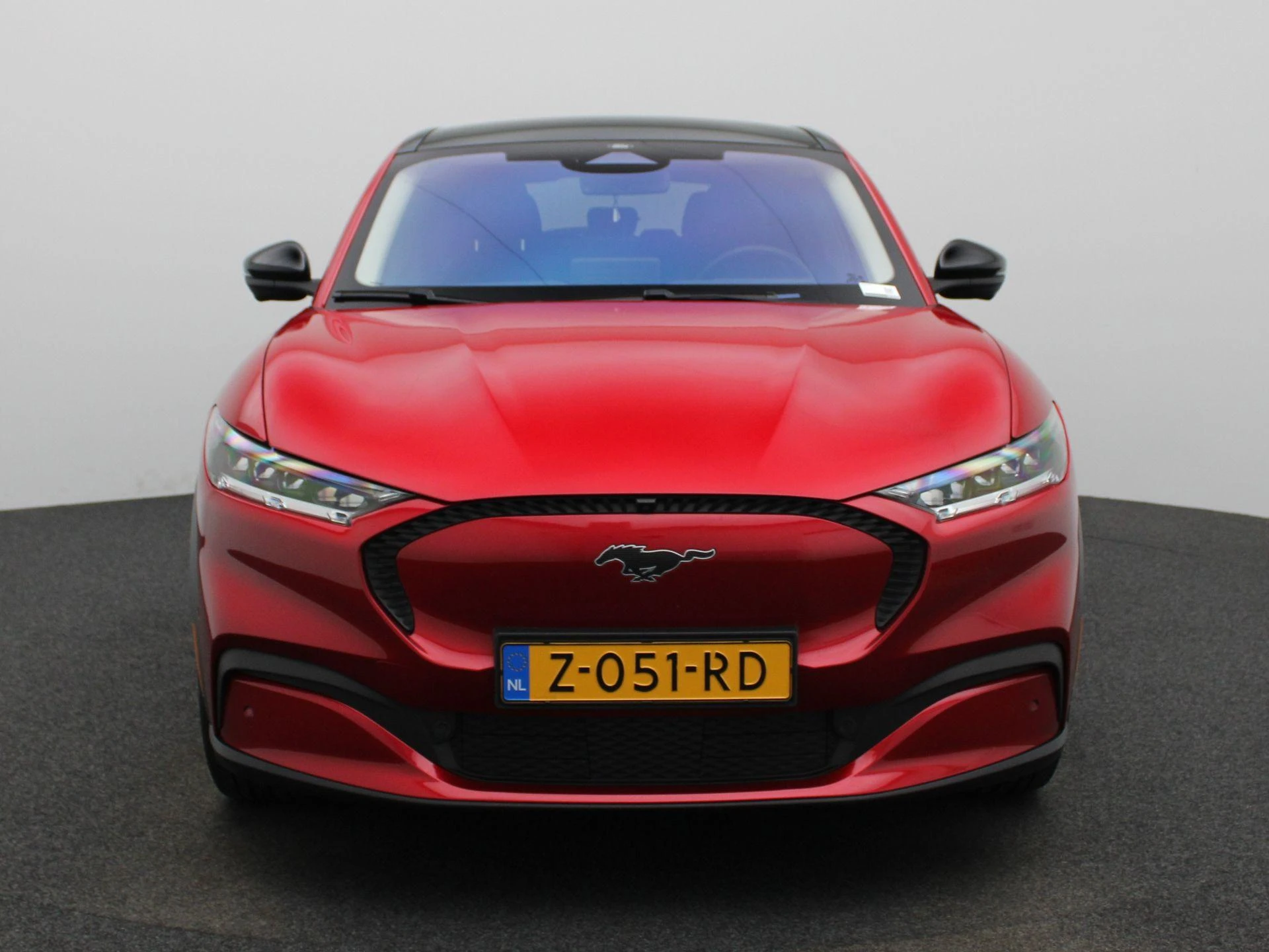 Ford MustangMach-E – autofoto 4