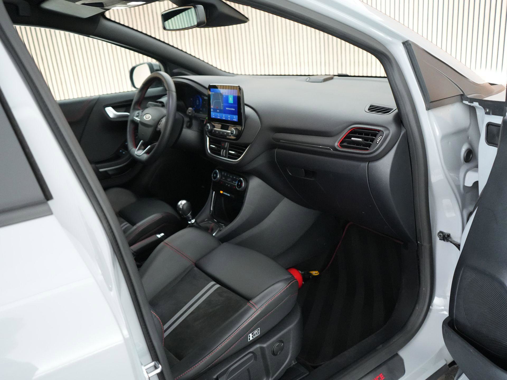 Ford Puma – interieur