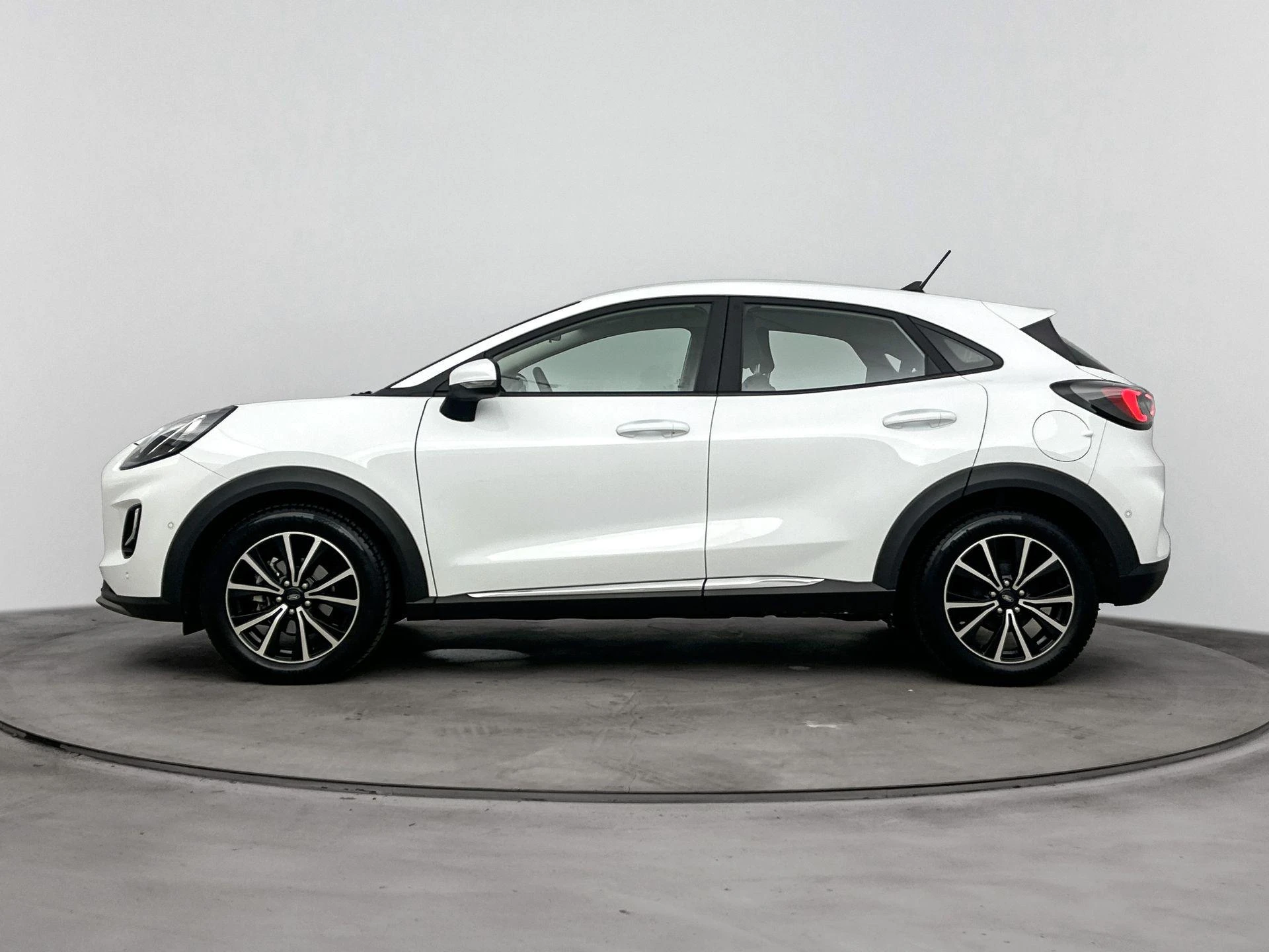Ford Puma met kenteken 49100 – autofoto 4