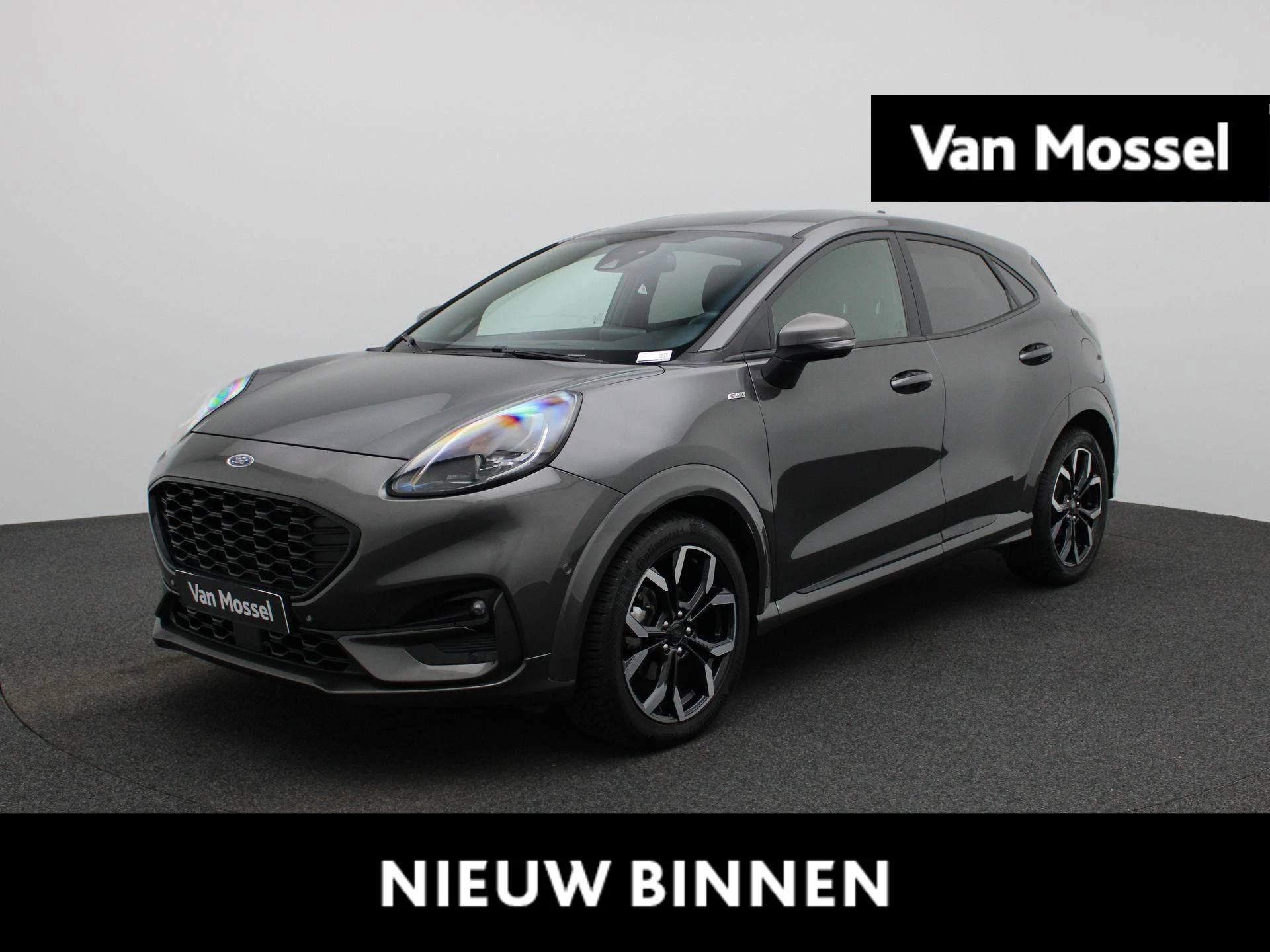 Ford Puma met kenteken KTG-85-F – autofoto 2