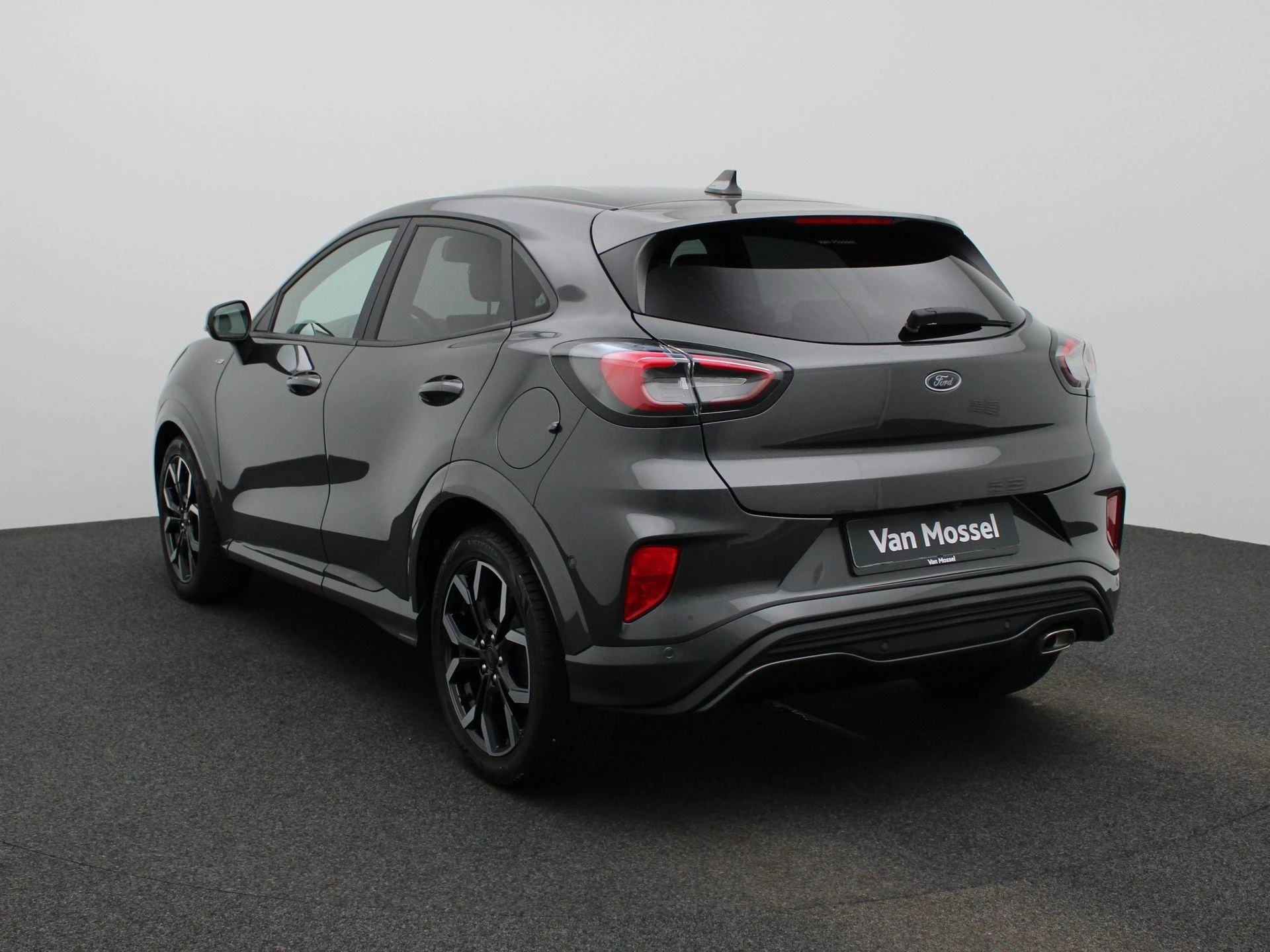 Ford Puma met kenteken KTG-85-F – autofoto 3