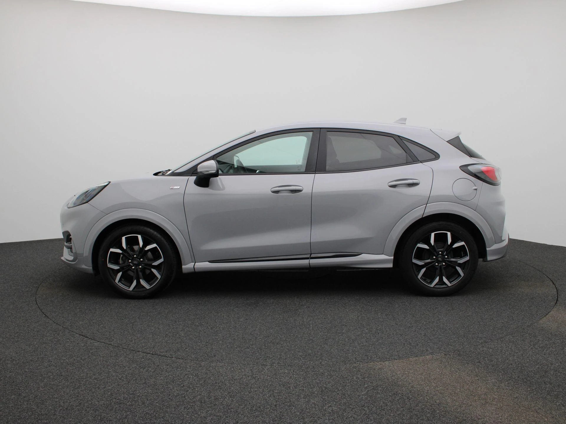 Ford Puma met kenteken L-796-RR – autofoto 5
