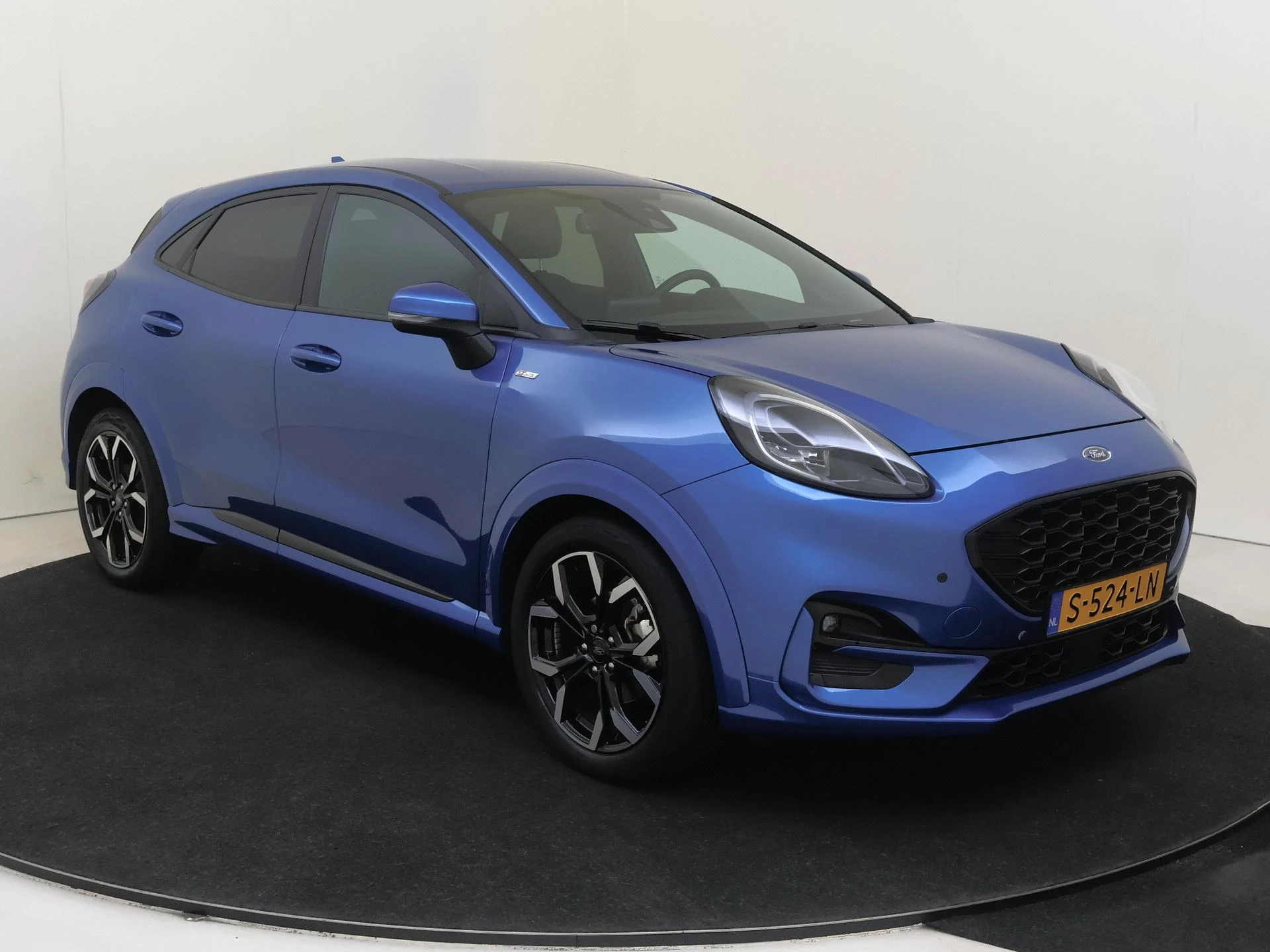 Ford Puma met kenteken S-524-LN – autofoto 3