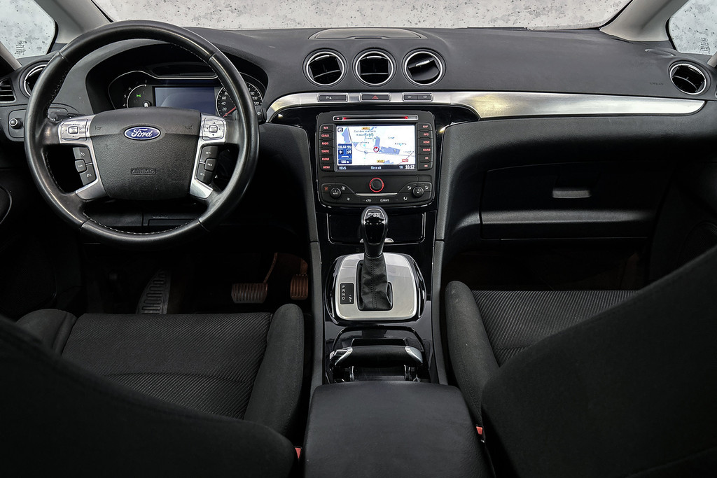 Ford S-Max – dashboard