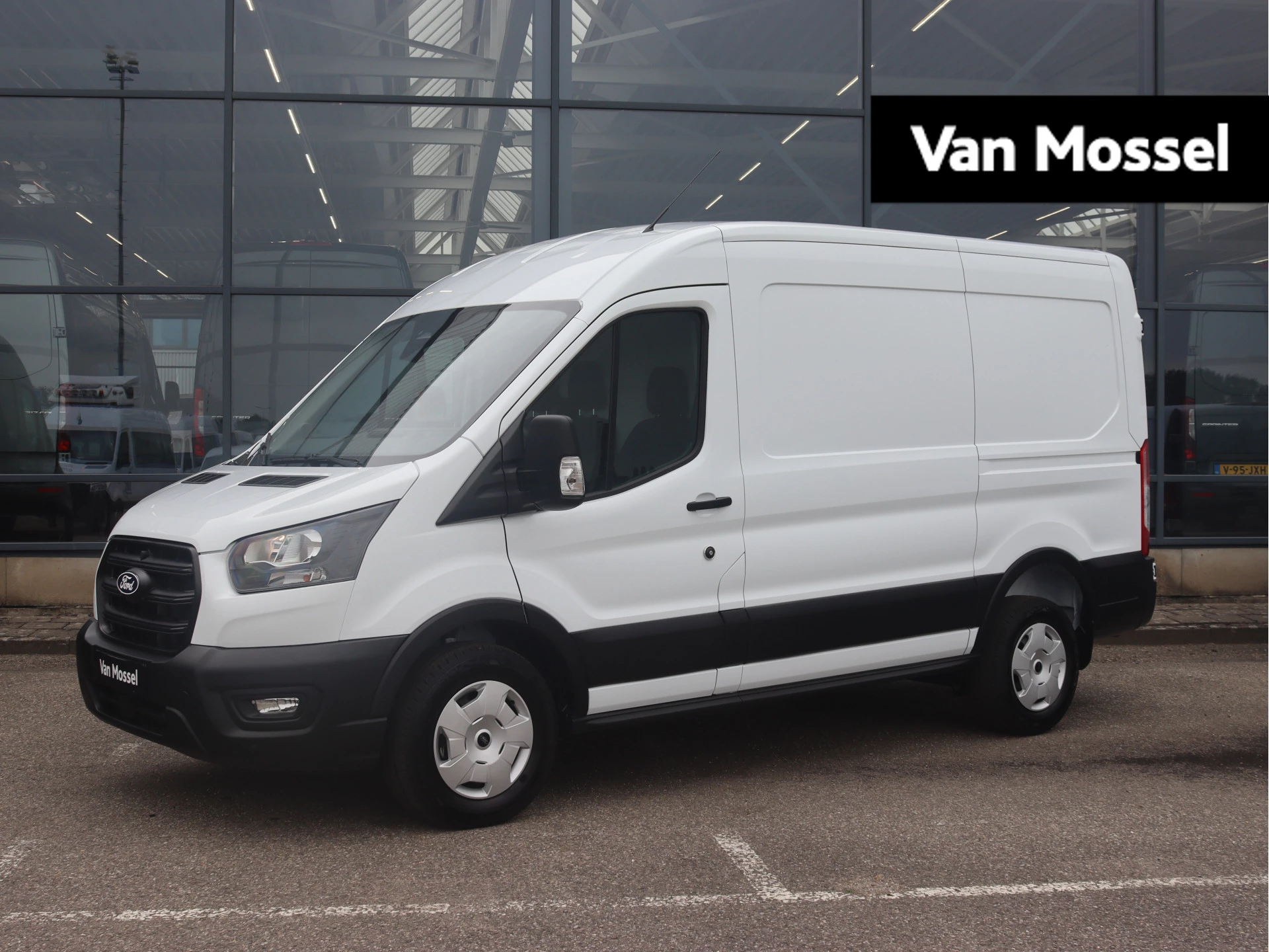 Ford Transit – autofoto 2