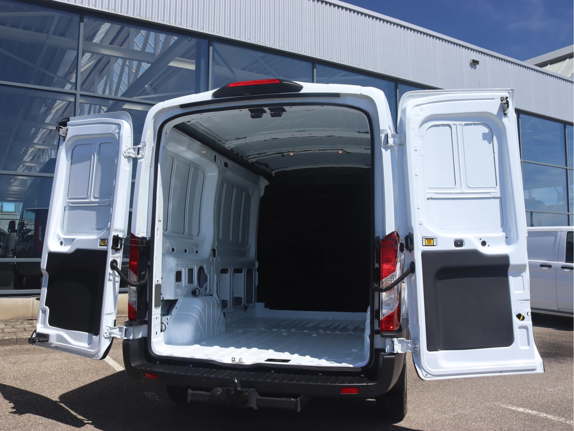 Ford Transit – autofoto 5