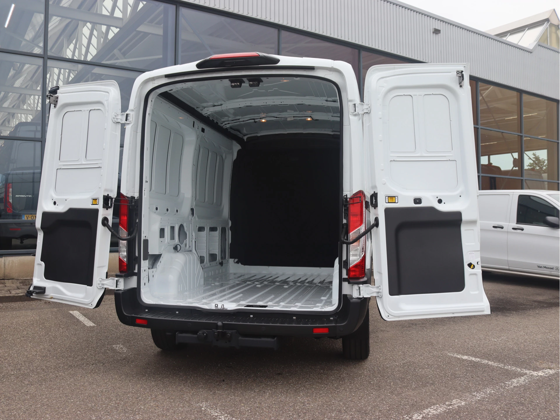 Ford Transit – autofoto 5