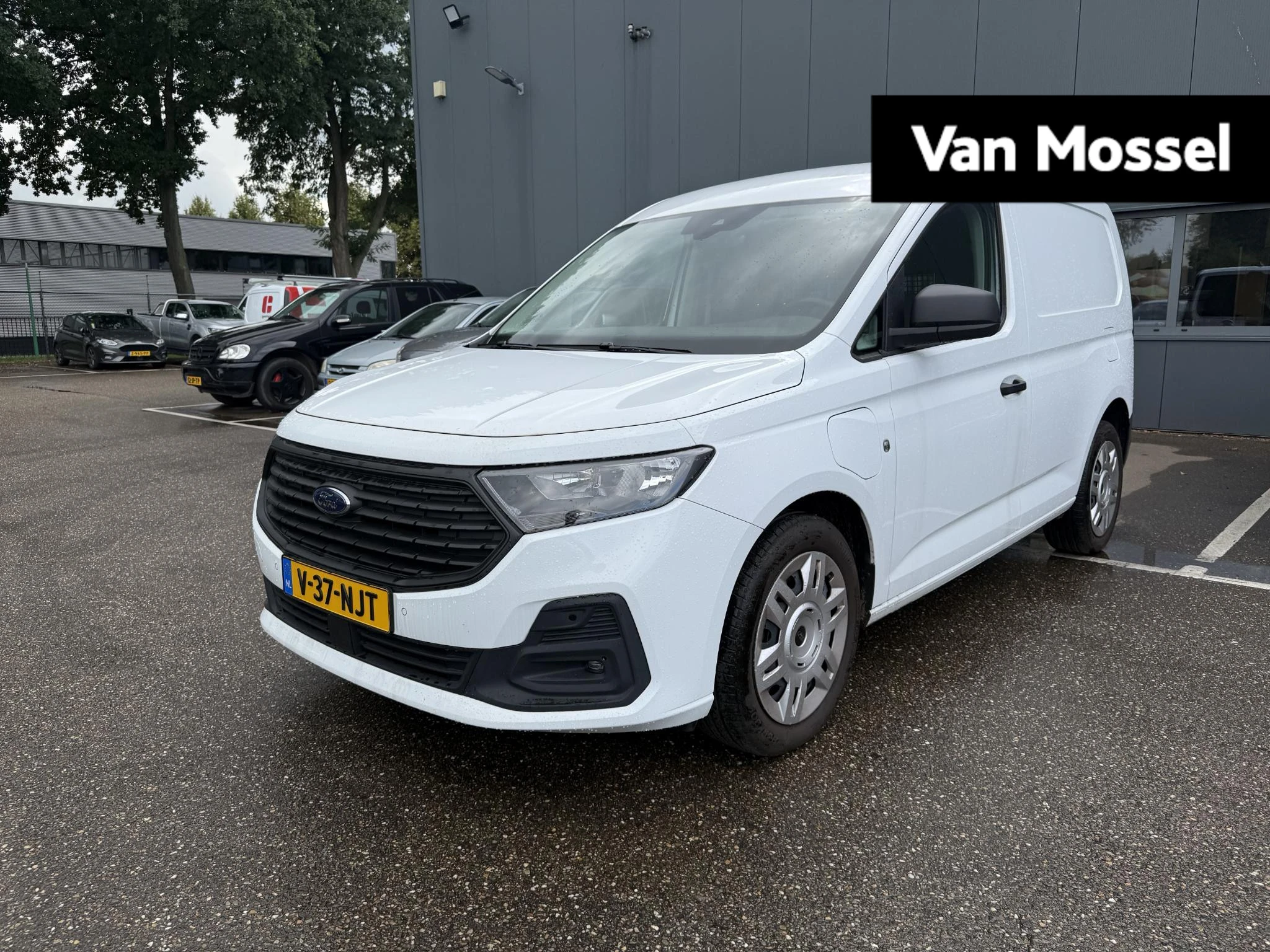 Ford TransitConnect – autofoto 2