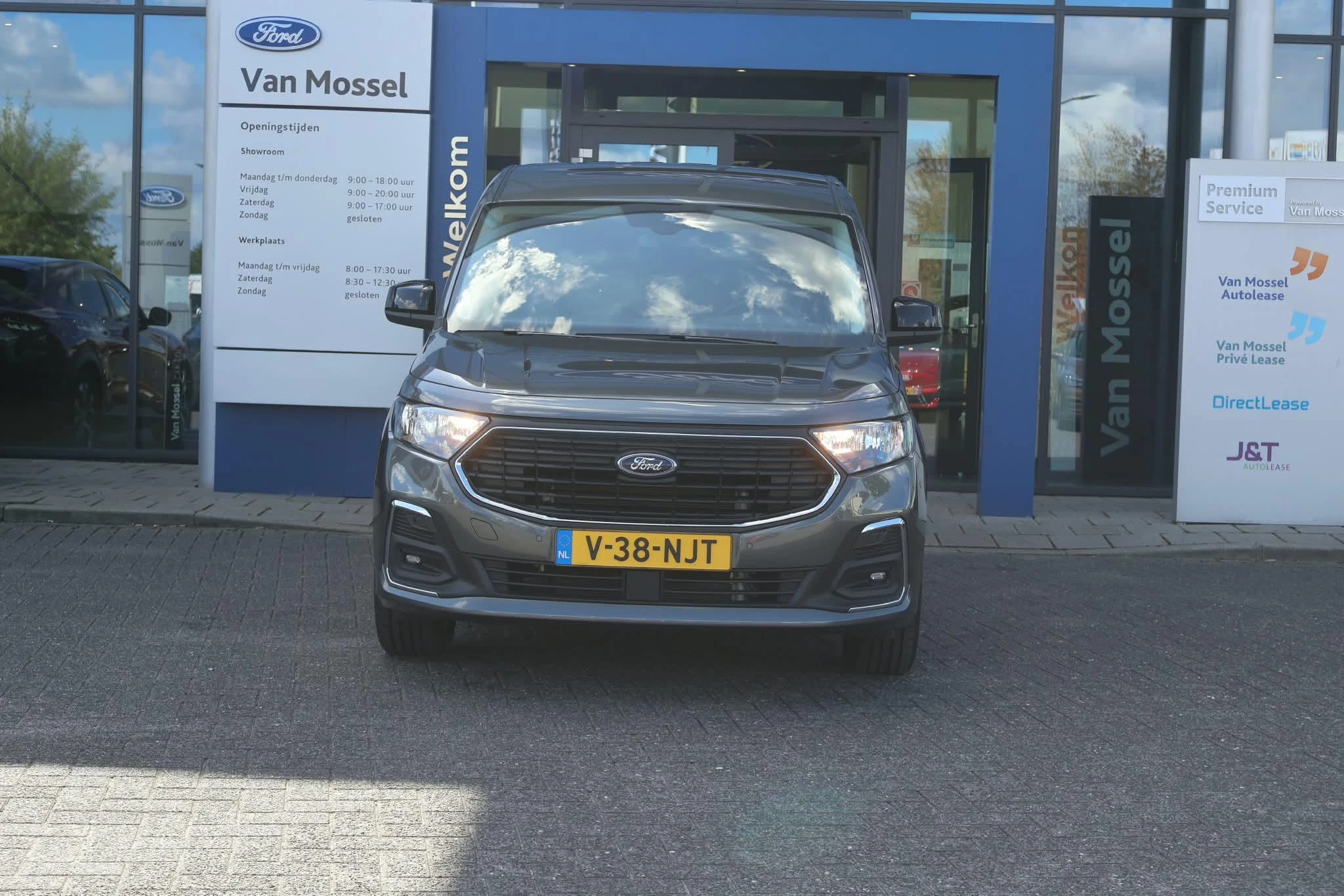 Ford TransitConnect – autofoto 4