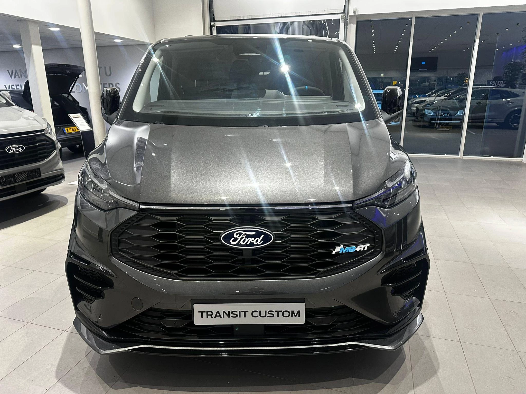 Ford TransitCustom – autofoto 4