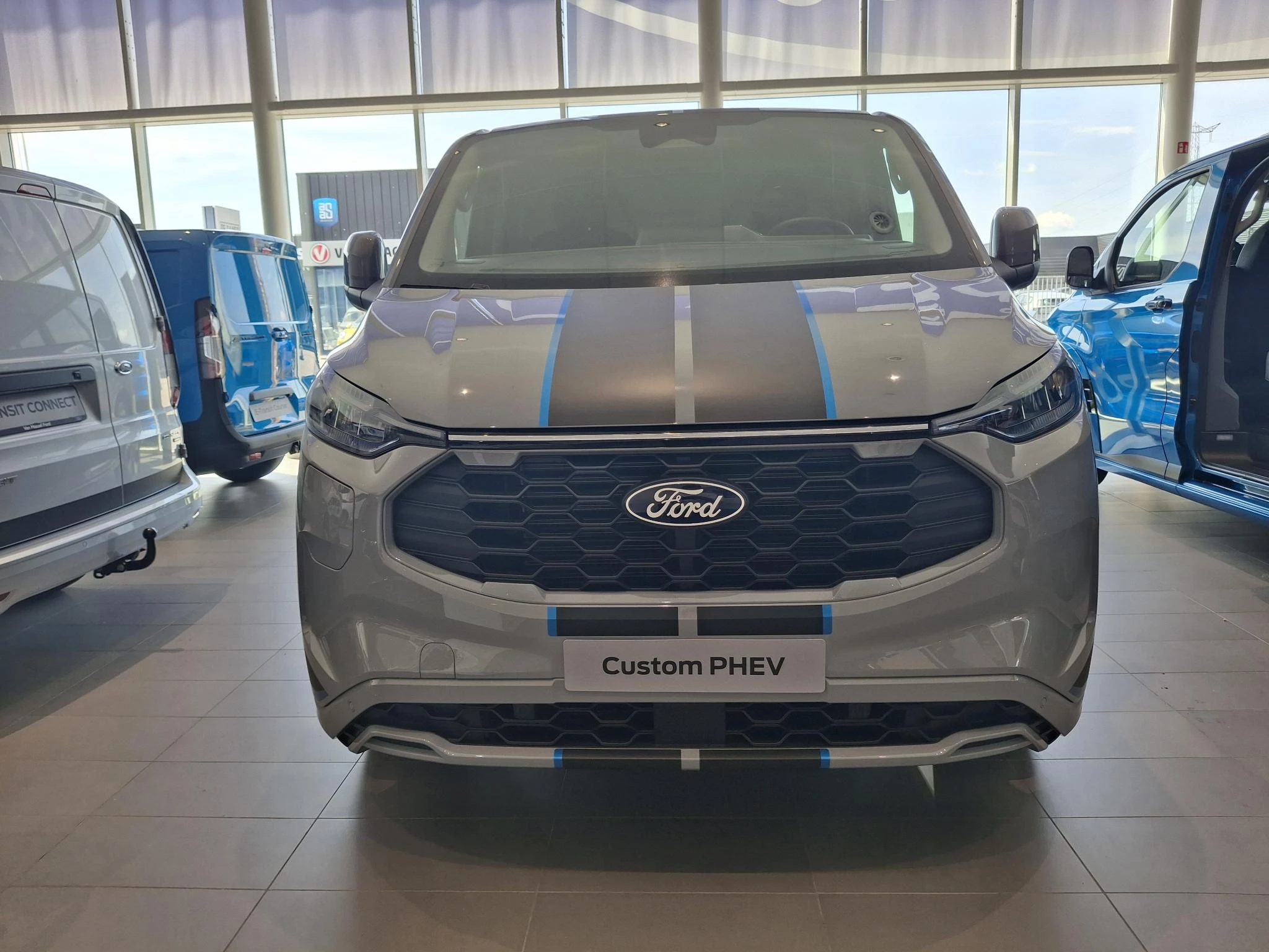 Ford TransitCustom met kenteken 53 – autofoto 4