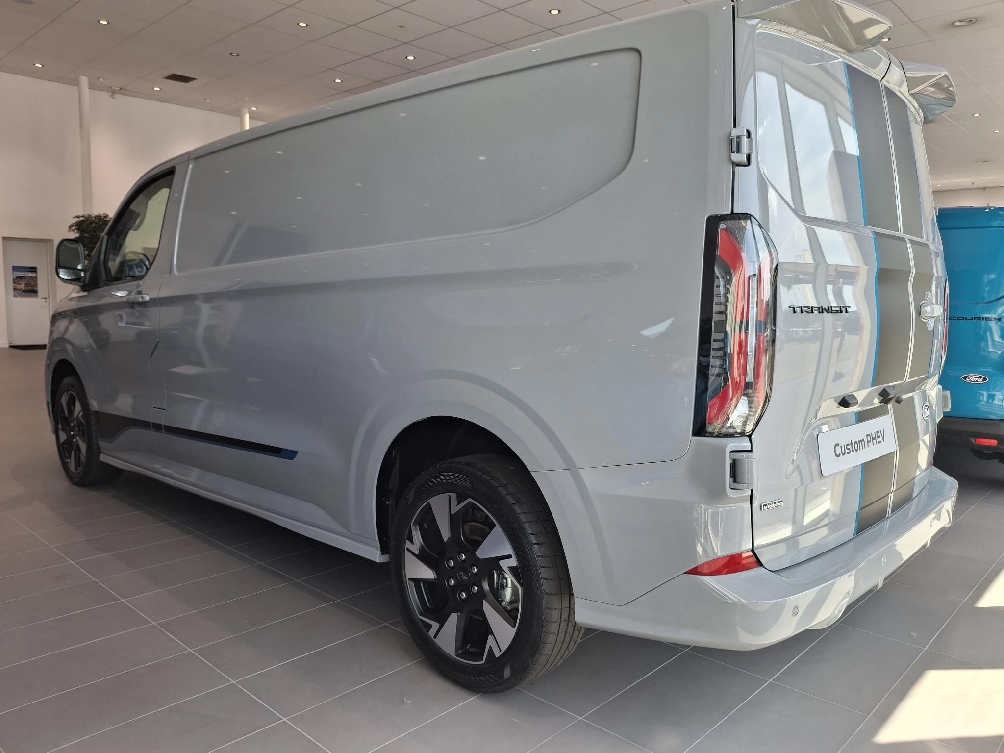 Ford TransitCustom met kenteken 53 – autofoto 5