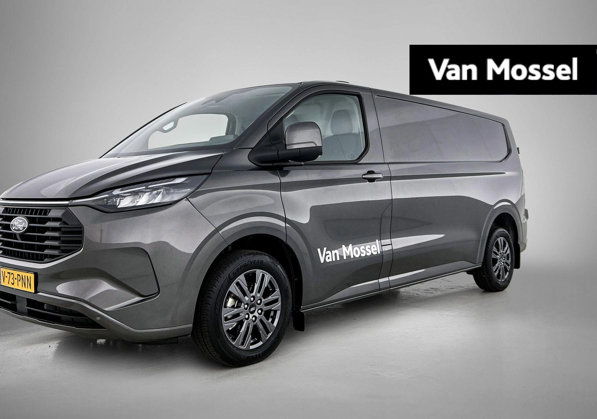 Ford TransitCustom met kenteken V-73-PNN – autofoto 2