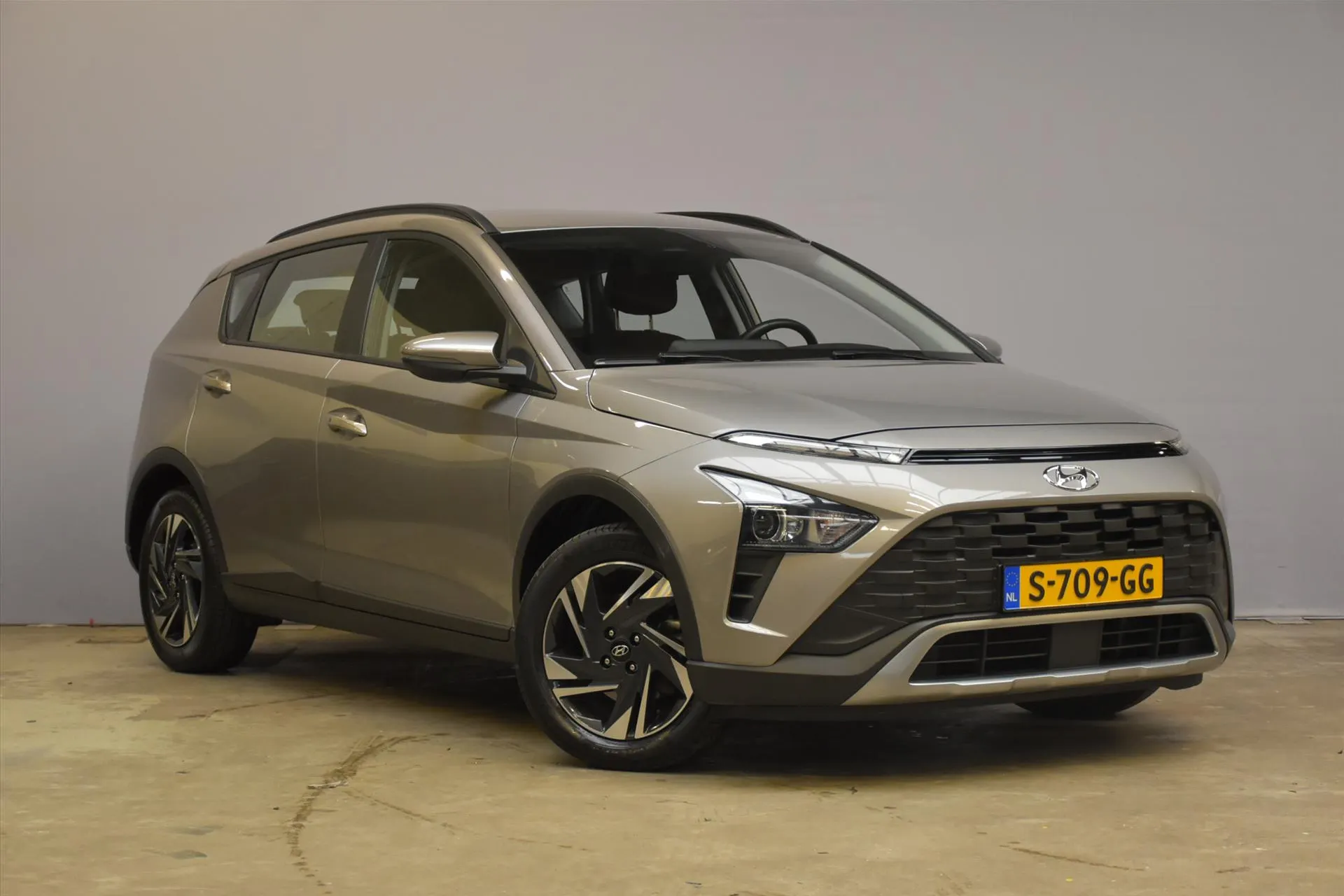 Hyundai Bayon met kenteken S-709-GG – interieur