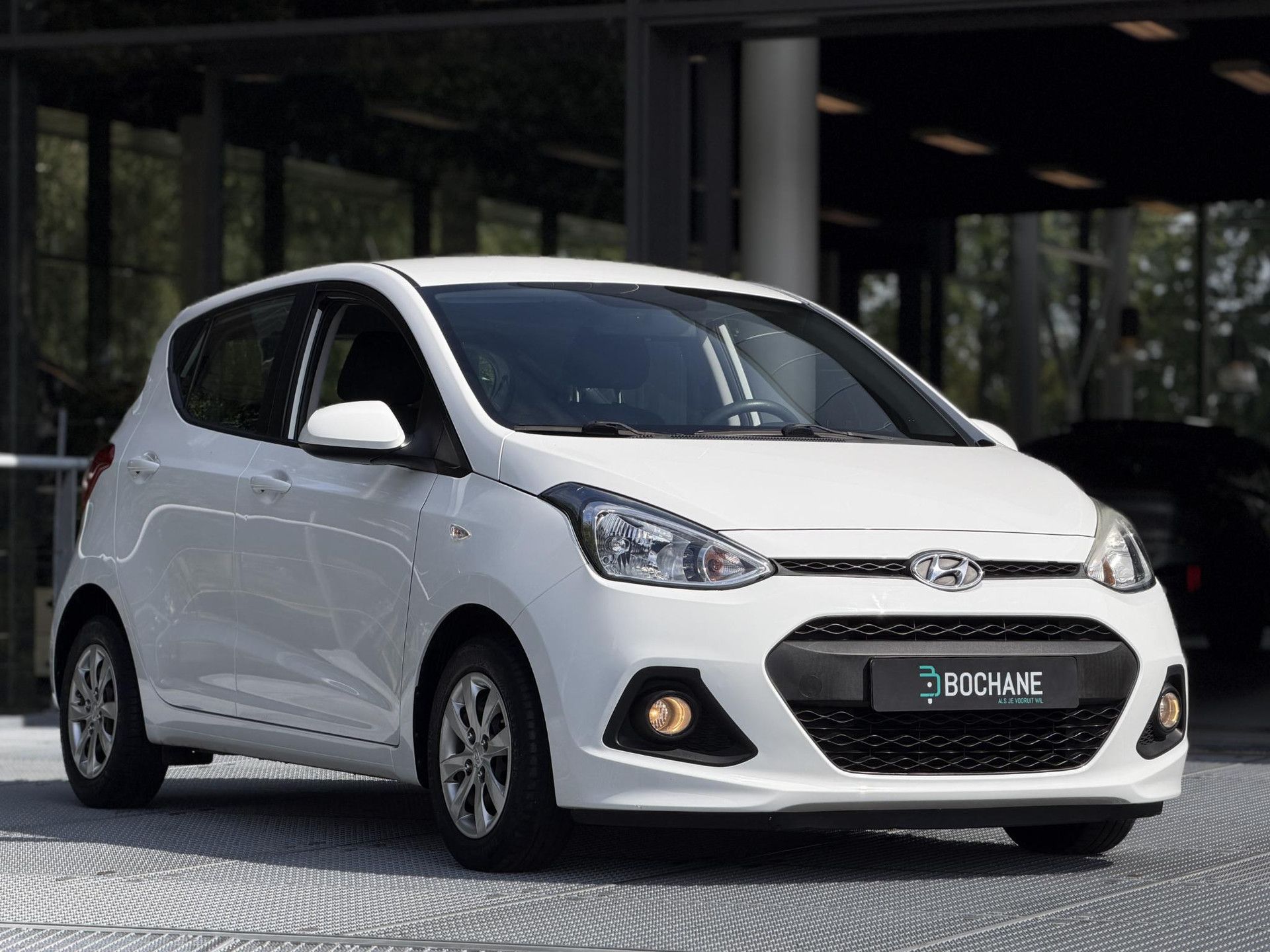 Hyundai i10 met kenteken GV-407-X – detailfoto