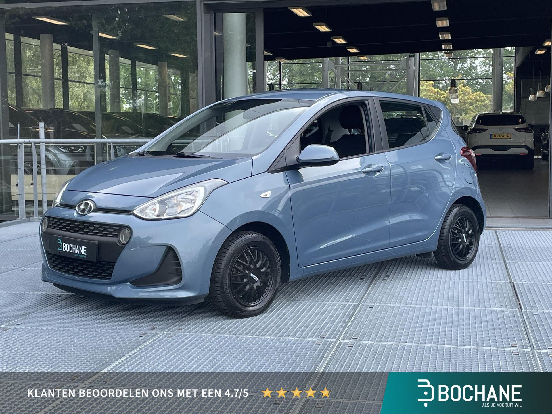 Hyundai i10 met kenteken TX-905-D – vooraanzicht
