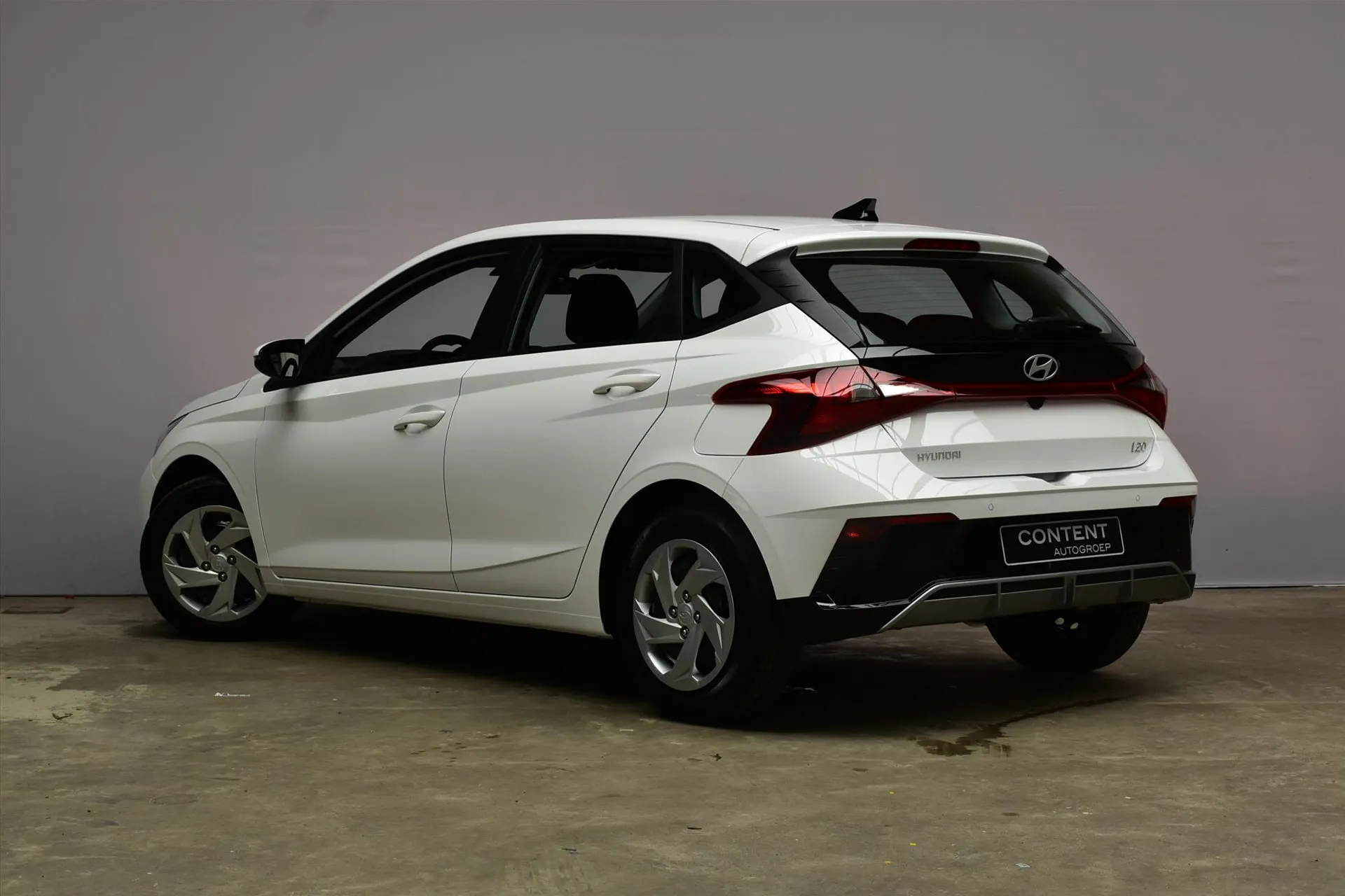 Hyundai i20 met kenteken 77303 – interieur