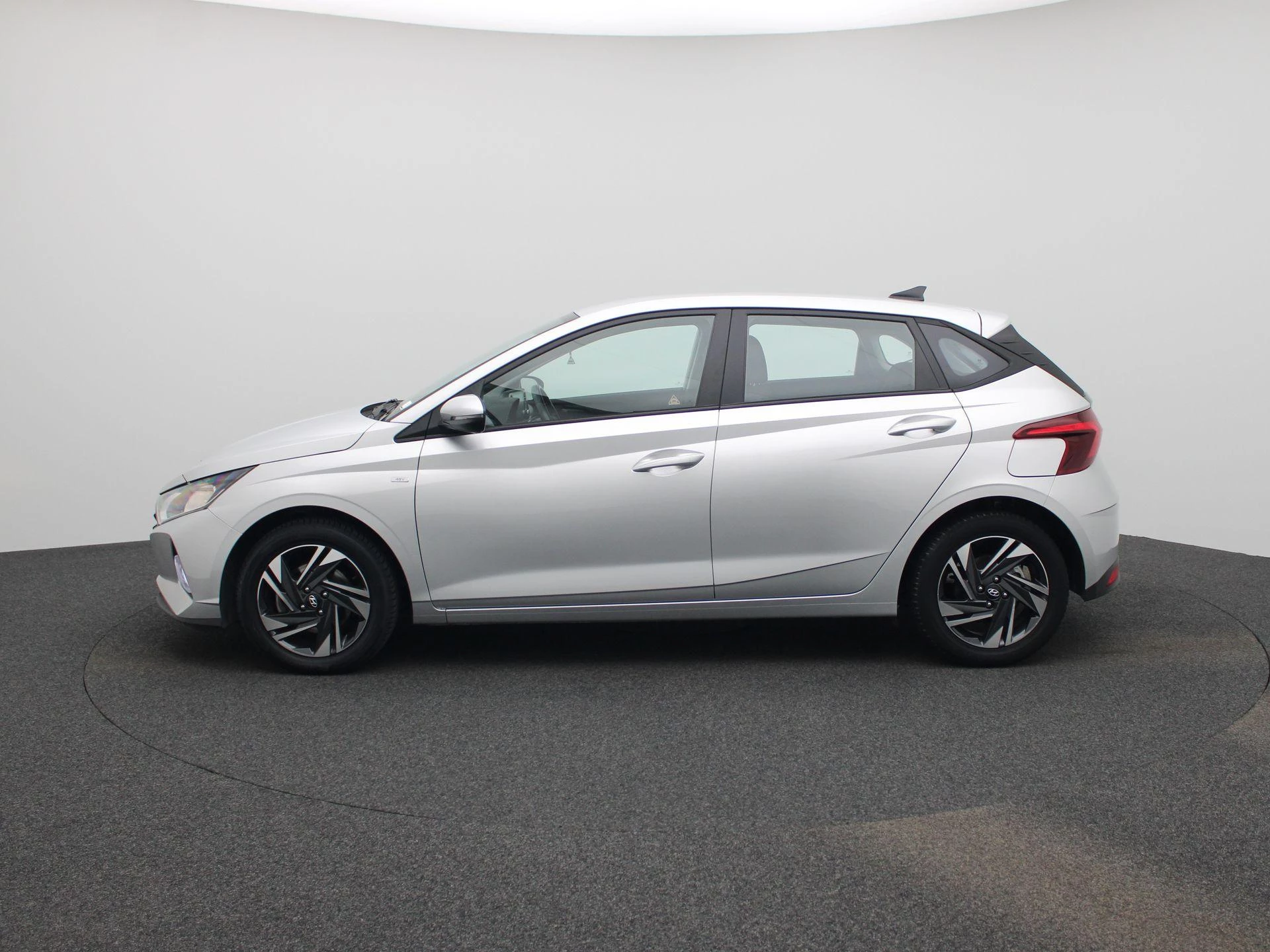 Hyundai i20 met kenteken S-914-ST – autofoto 5