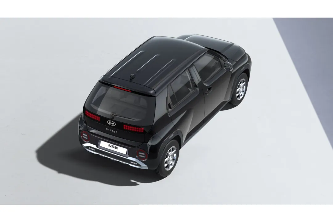Hyundai Inster met kenteken 76764 – dashboard