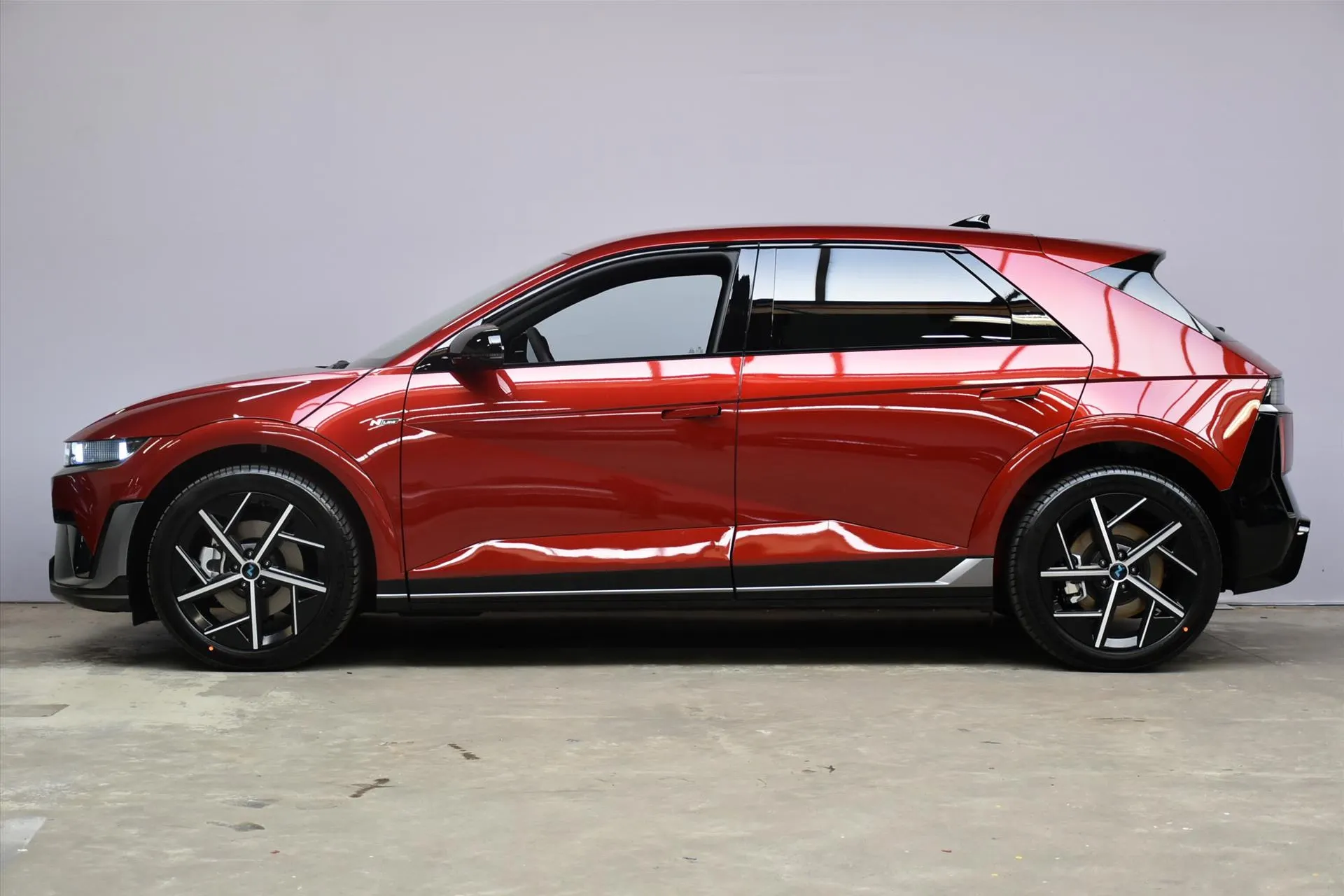 Hyundai IONIQ5 met kenteken 75569 – interieur